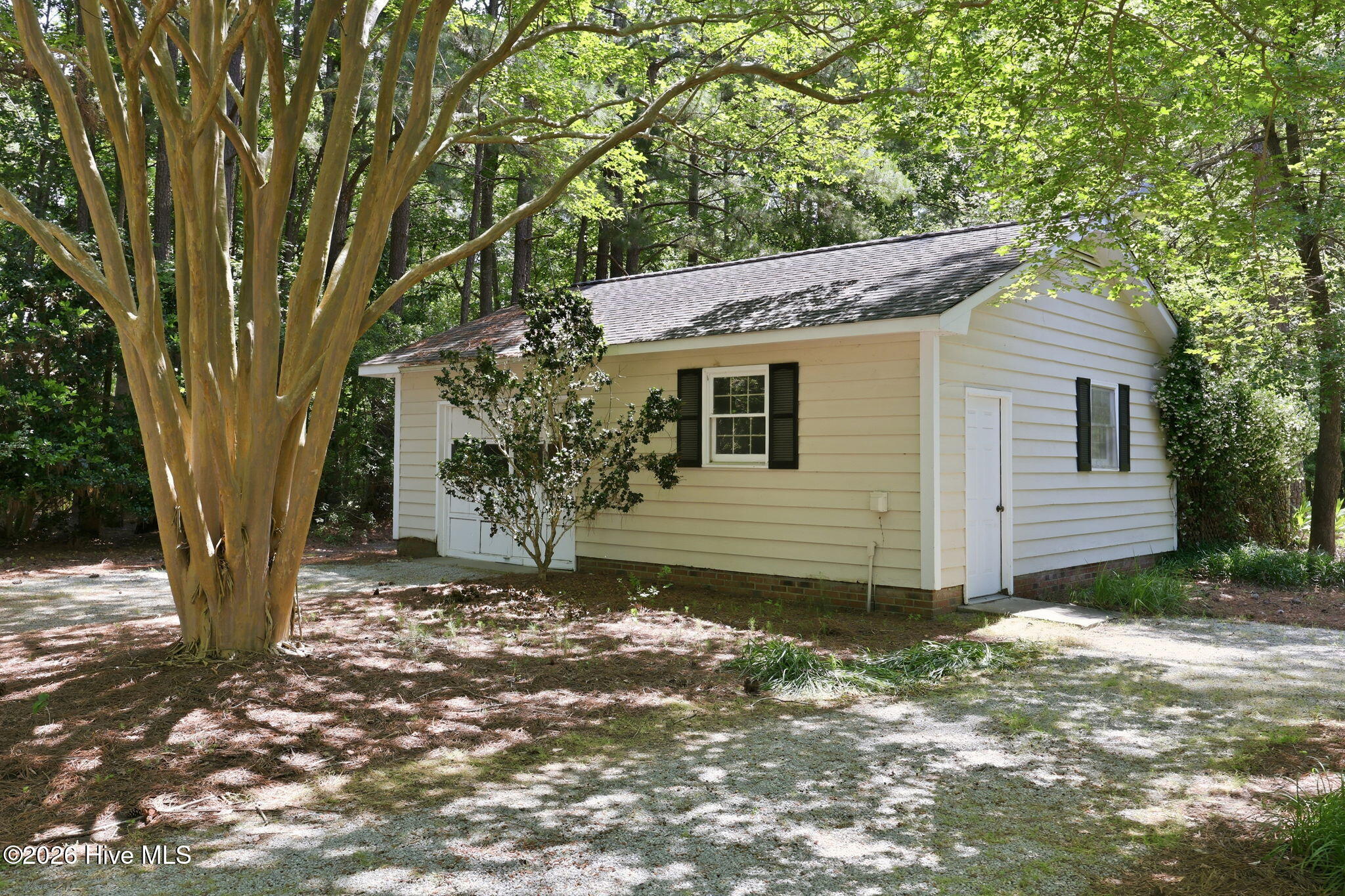 property viewer photo 38