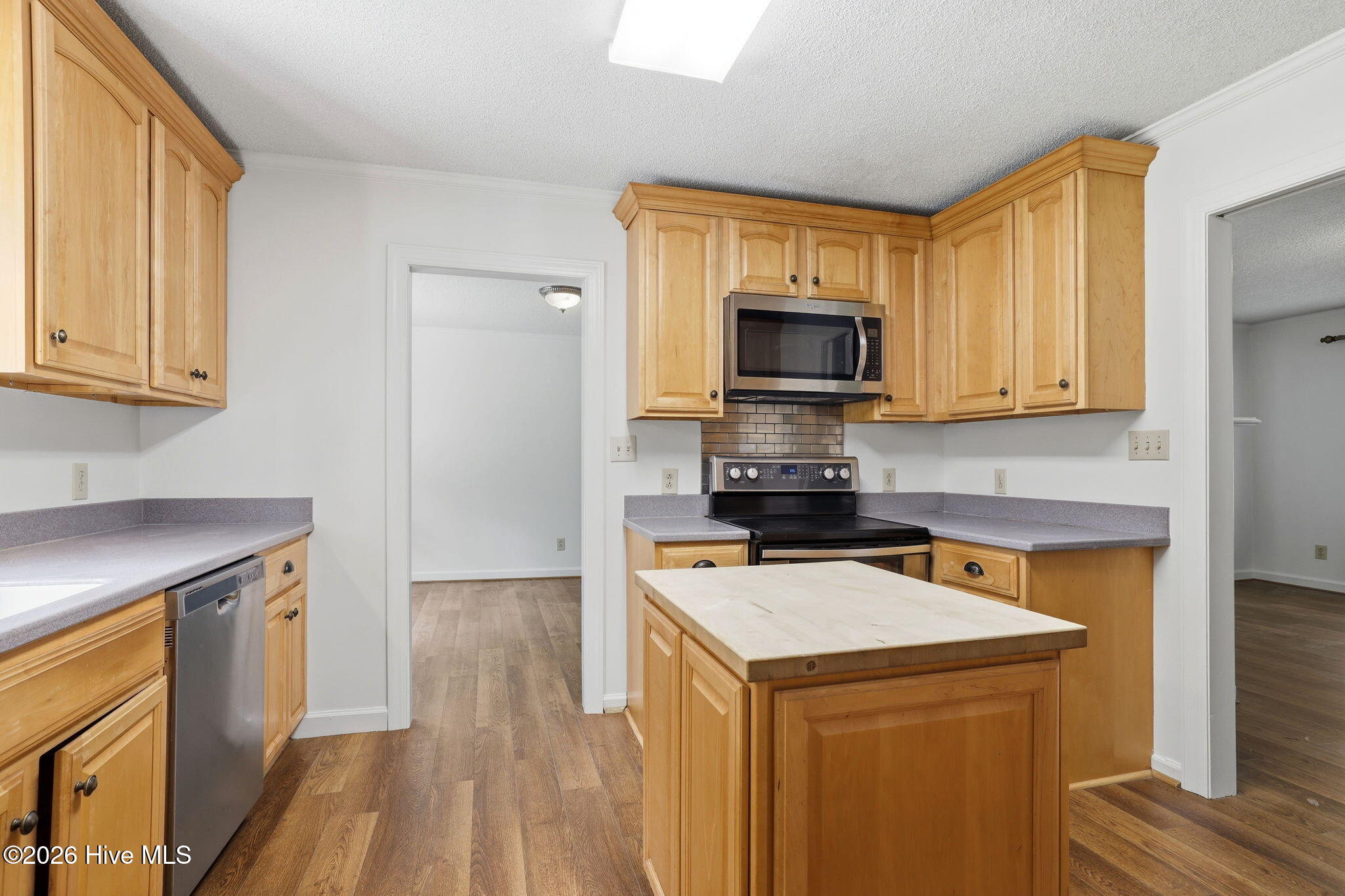 property viewer photo 9