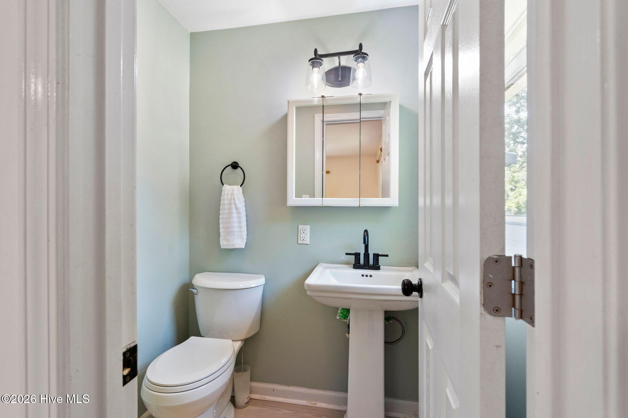 main property photo 32