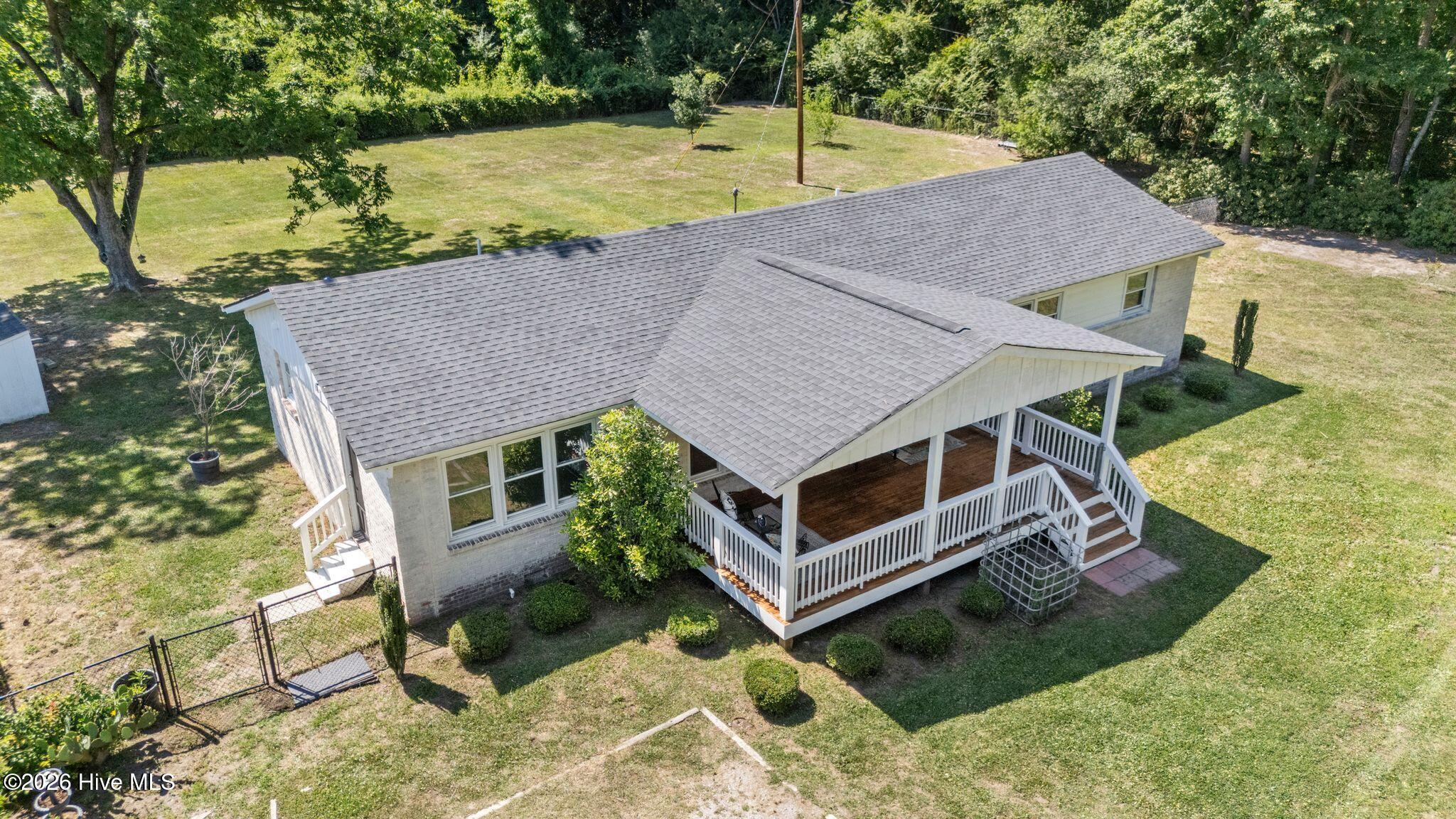 main property photo 59