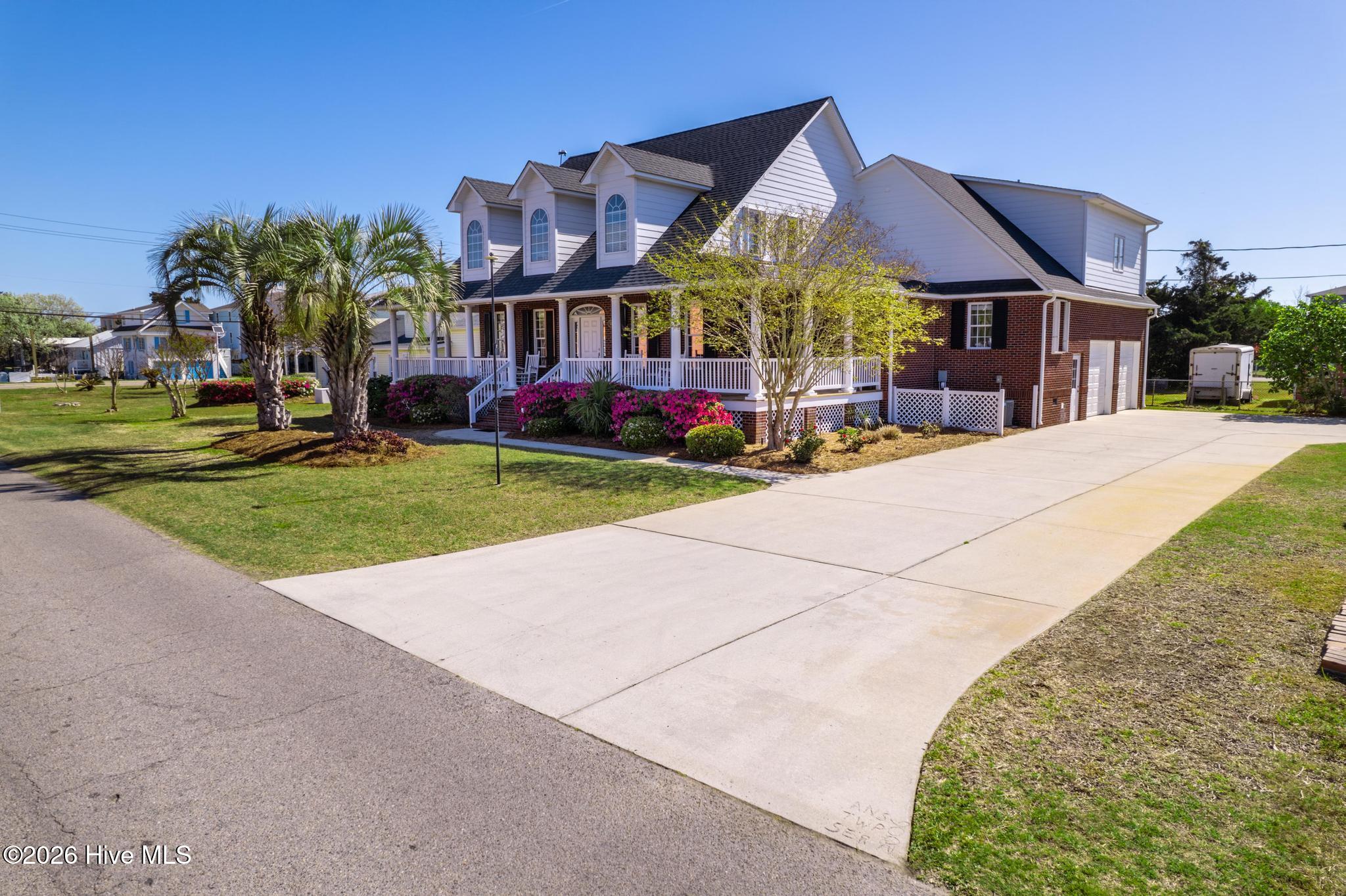 main property photo 5
