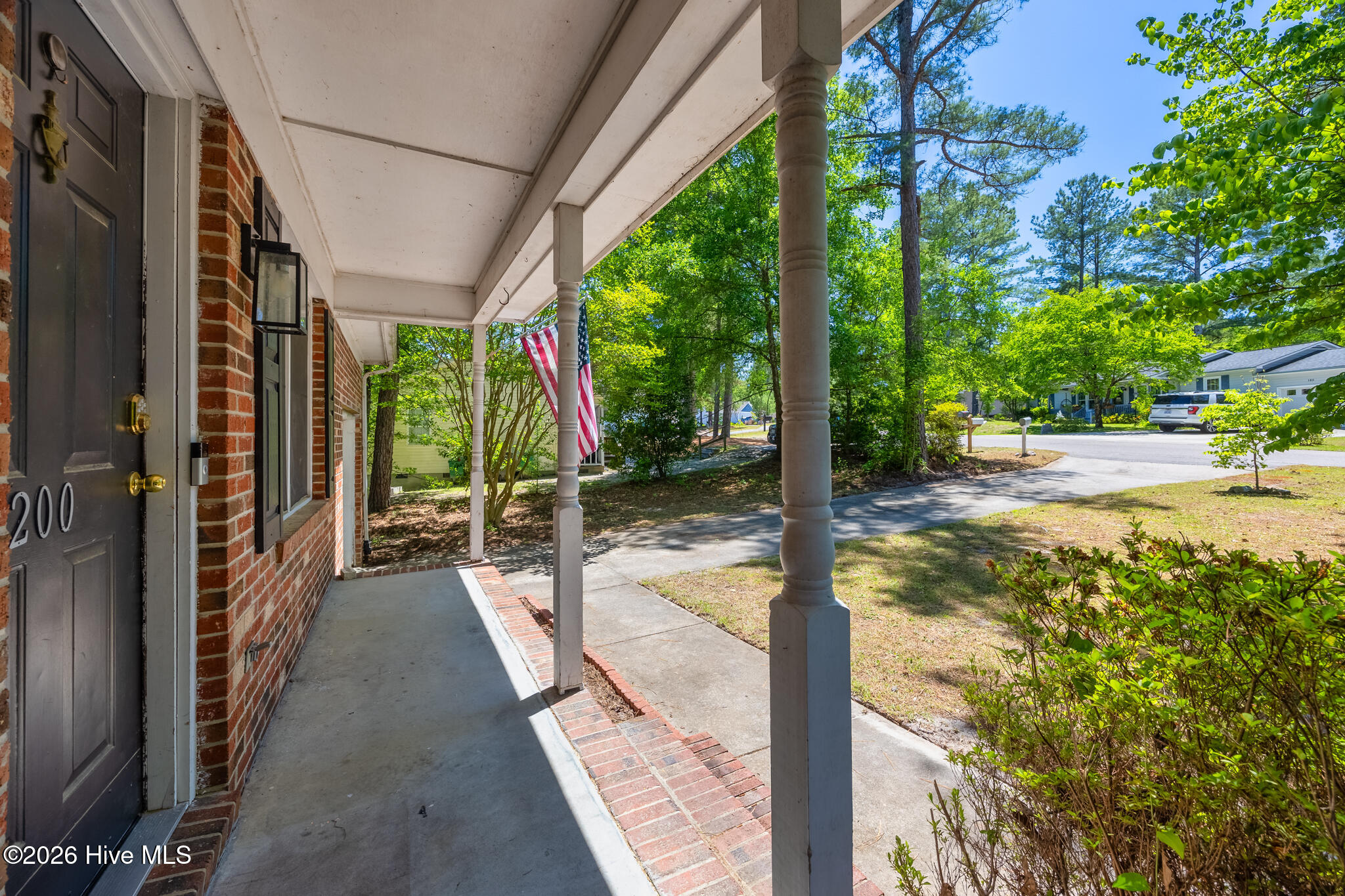 main property photo 2