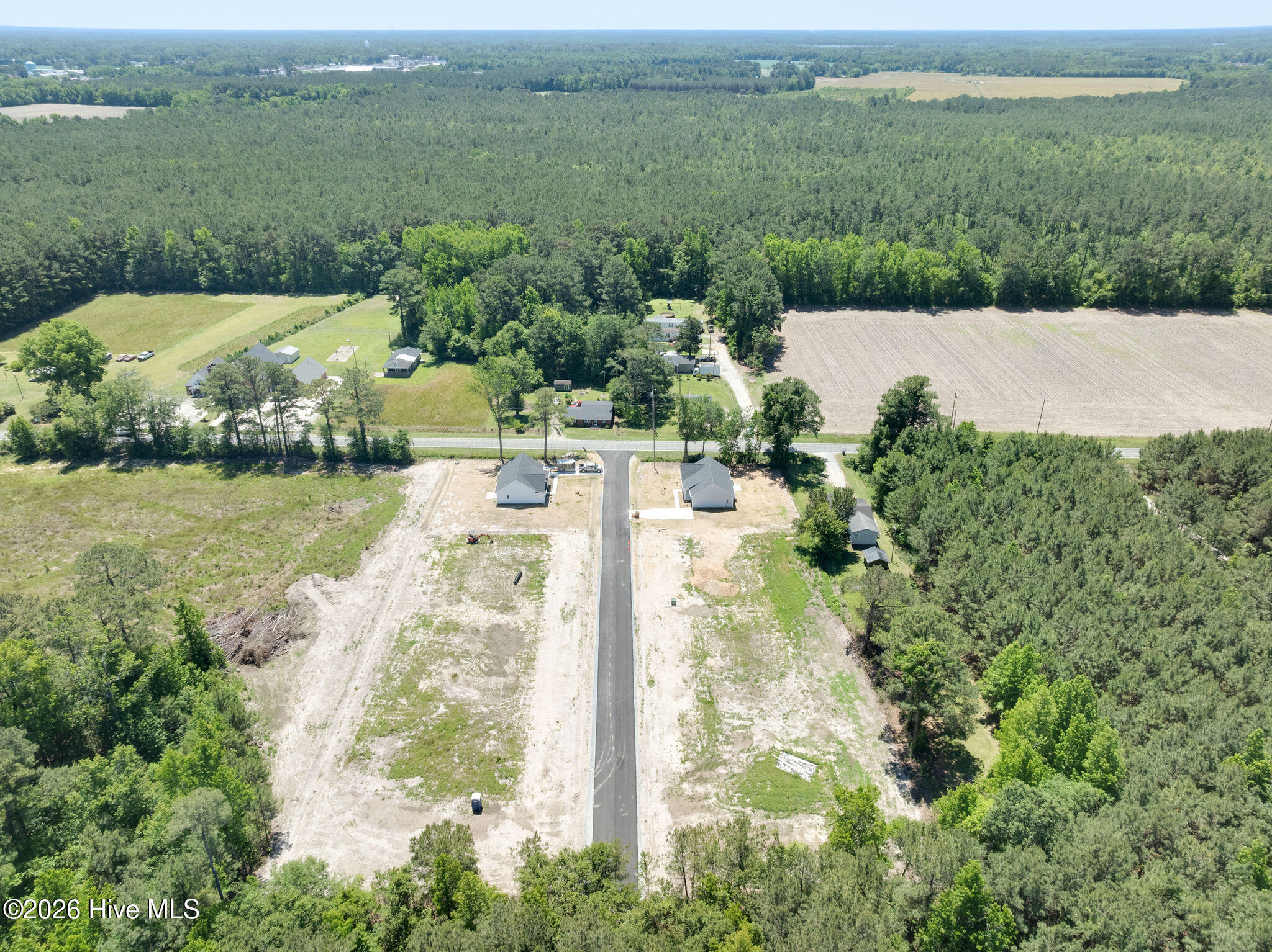 main property photo 30