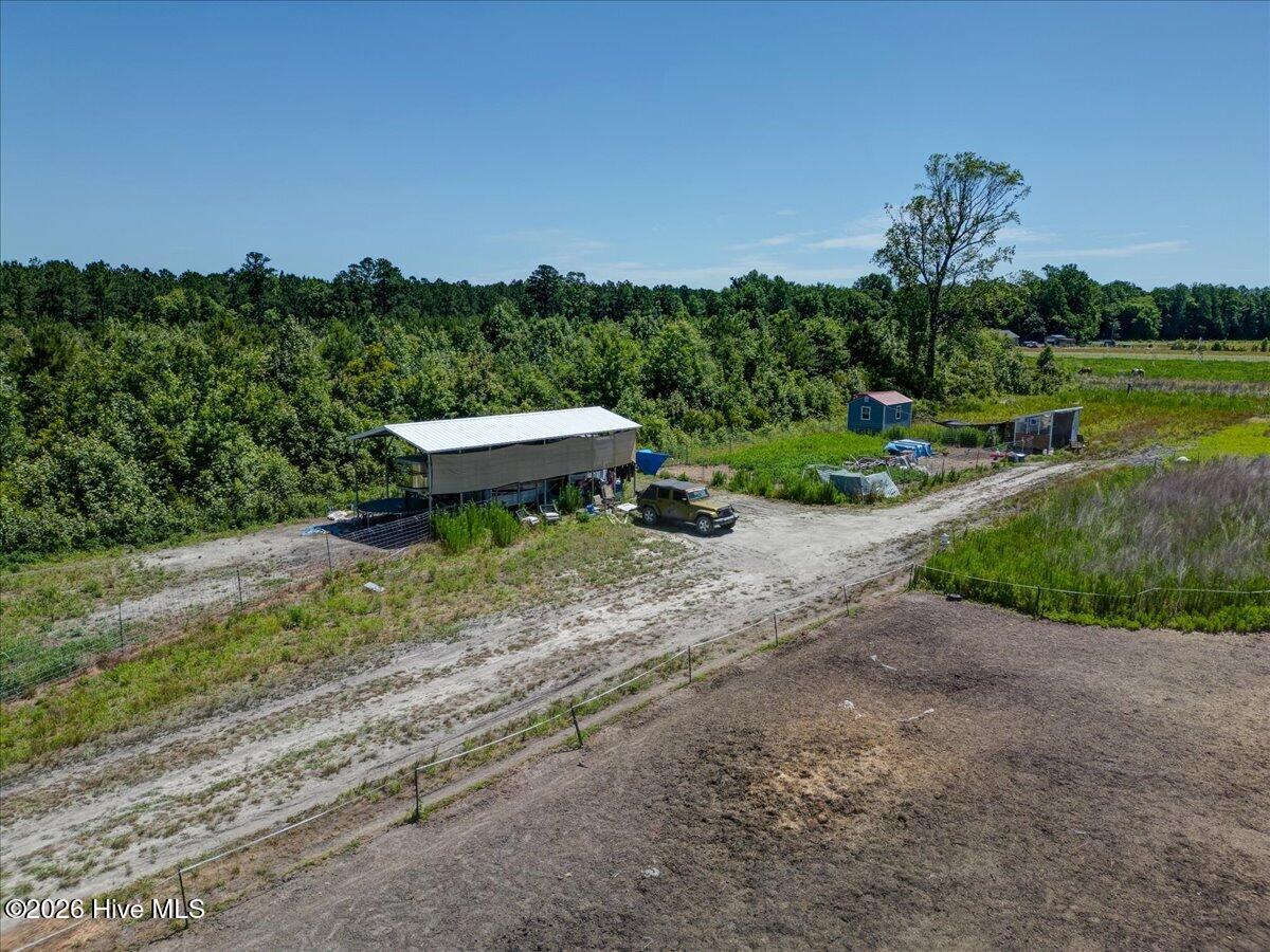 main property photo 17
