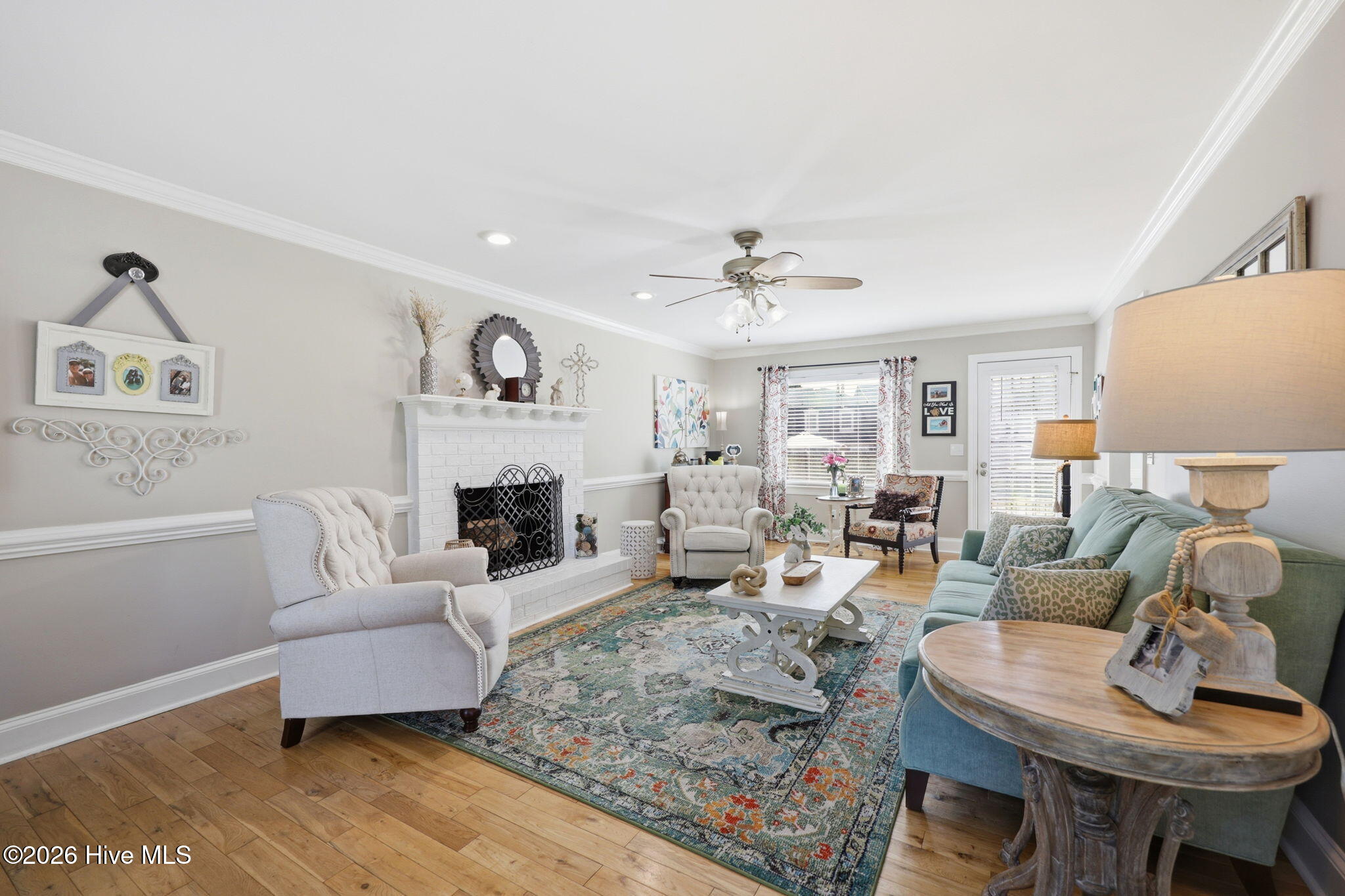main property photo 5