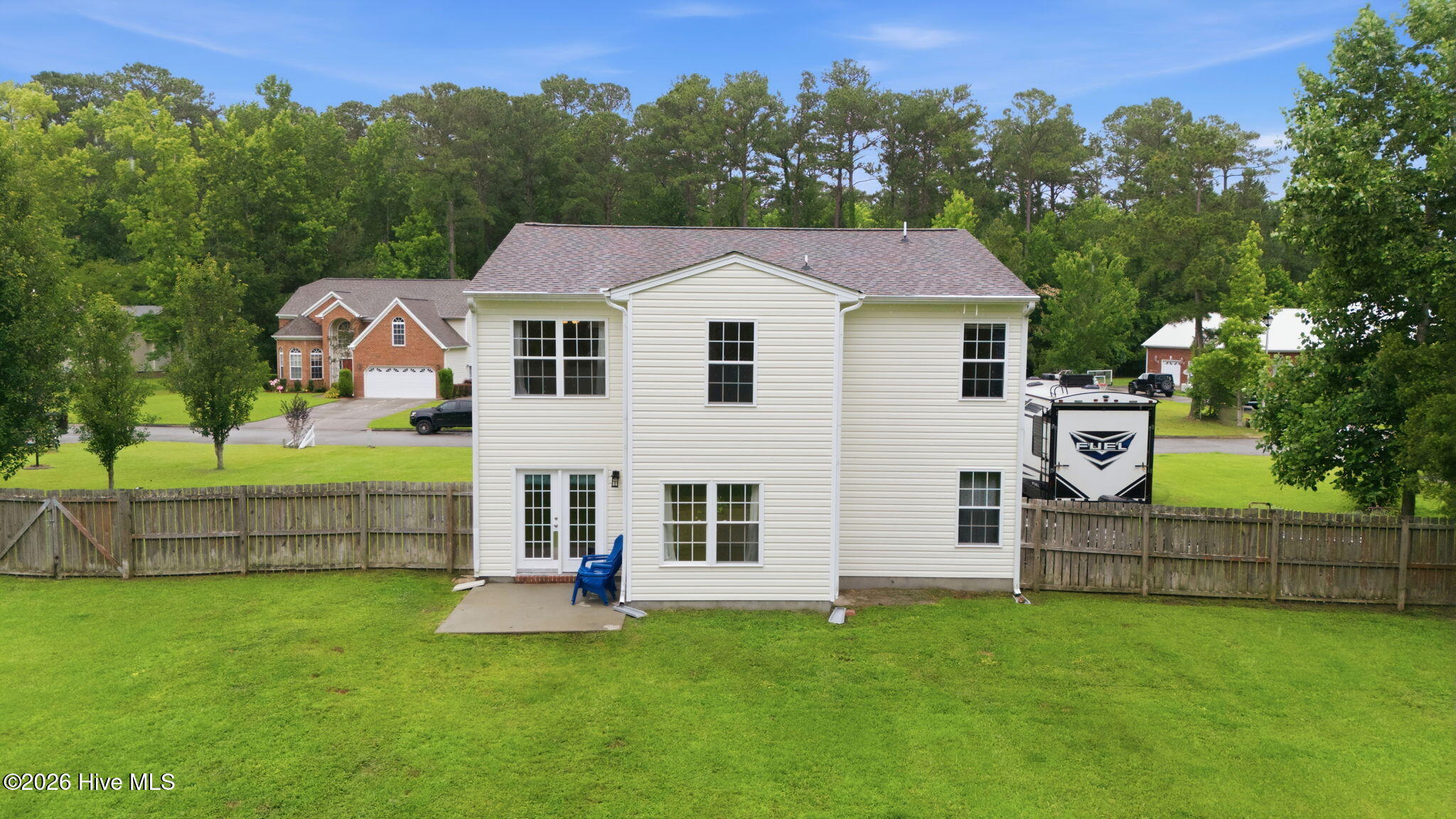 main property photo 40