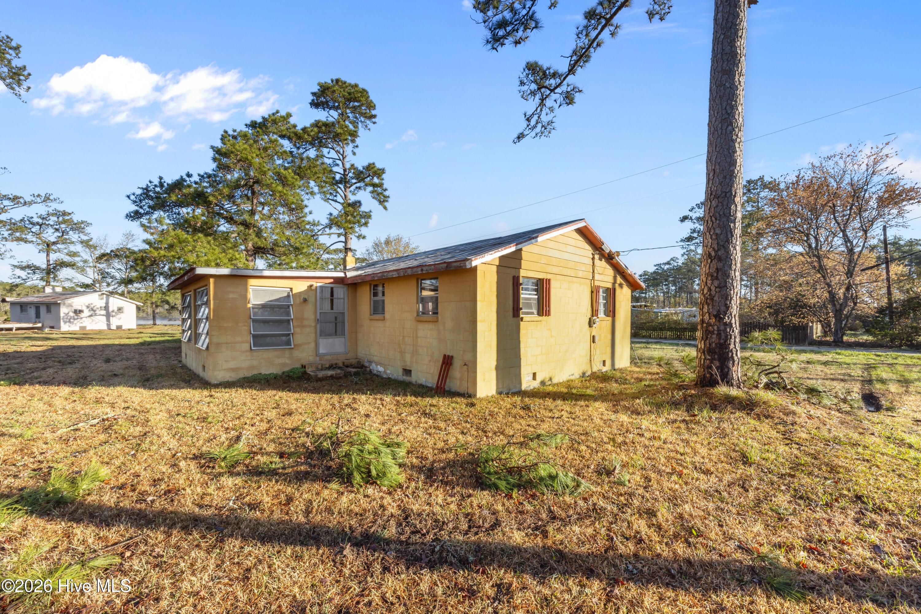 main property photo 3