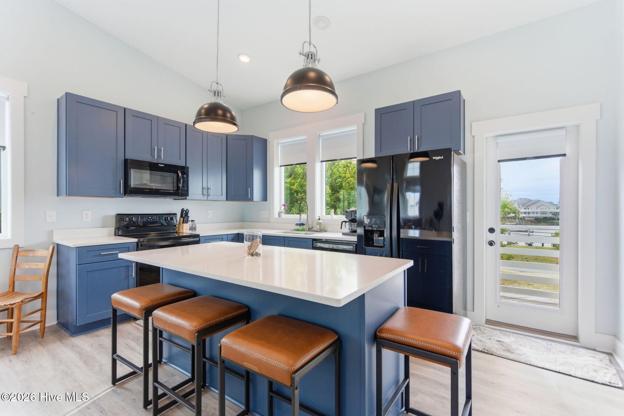 main property photo 50