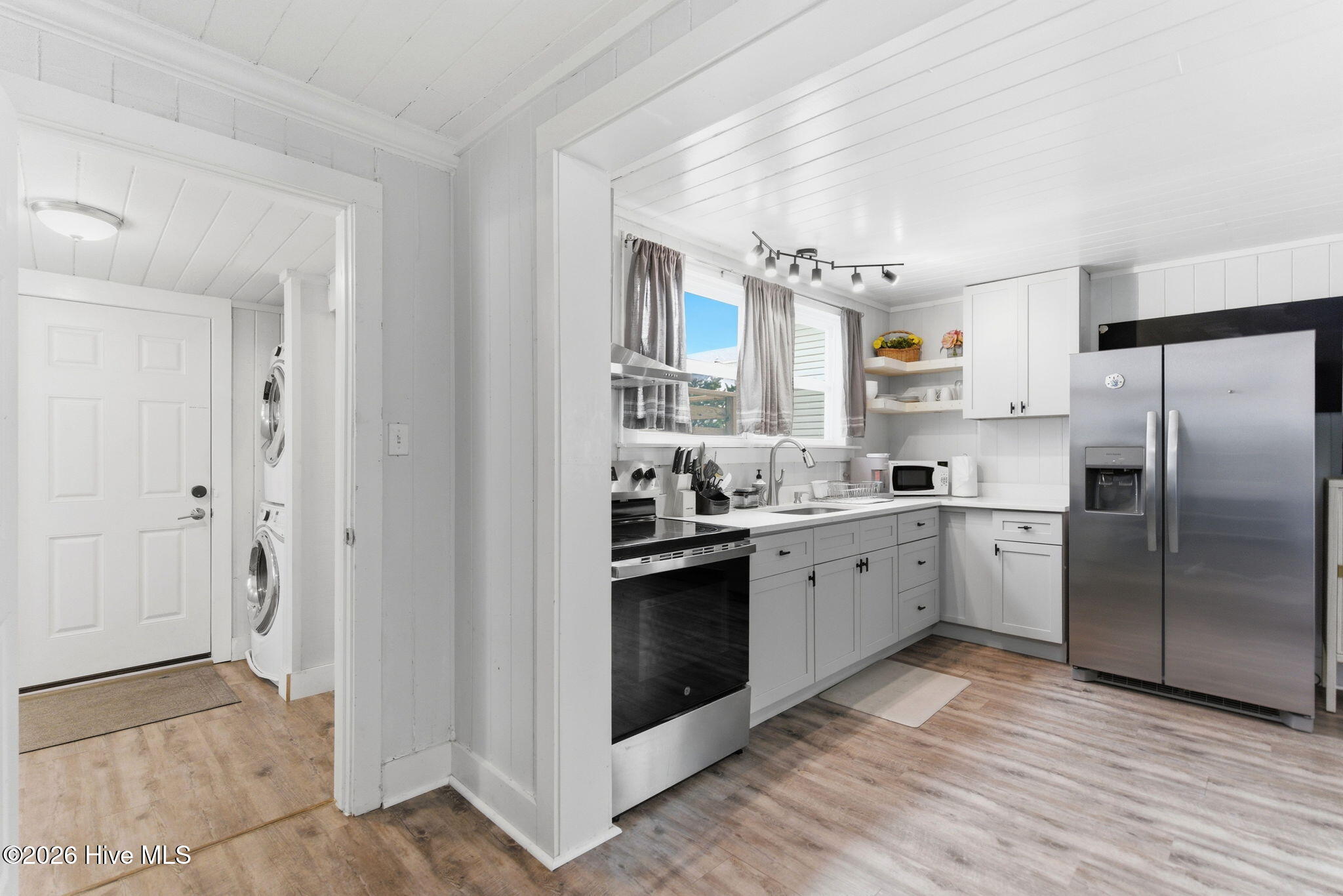 main property photo 64