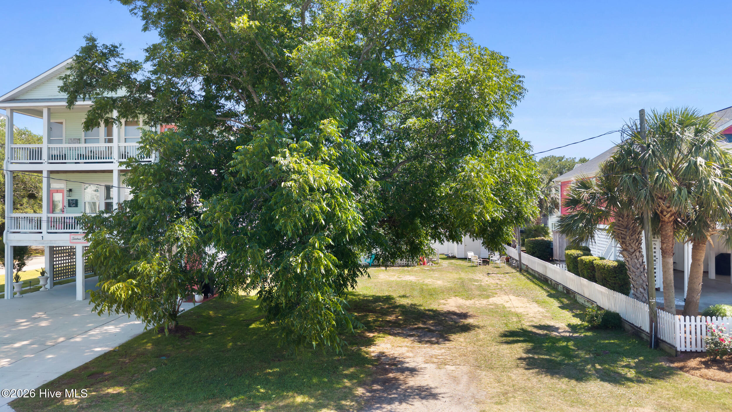 main property photo 44
