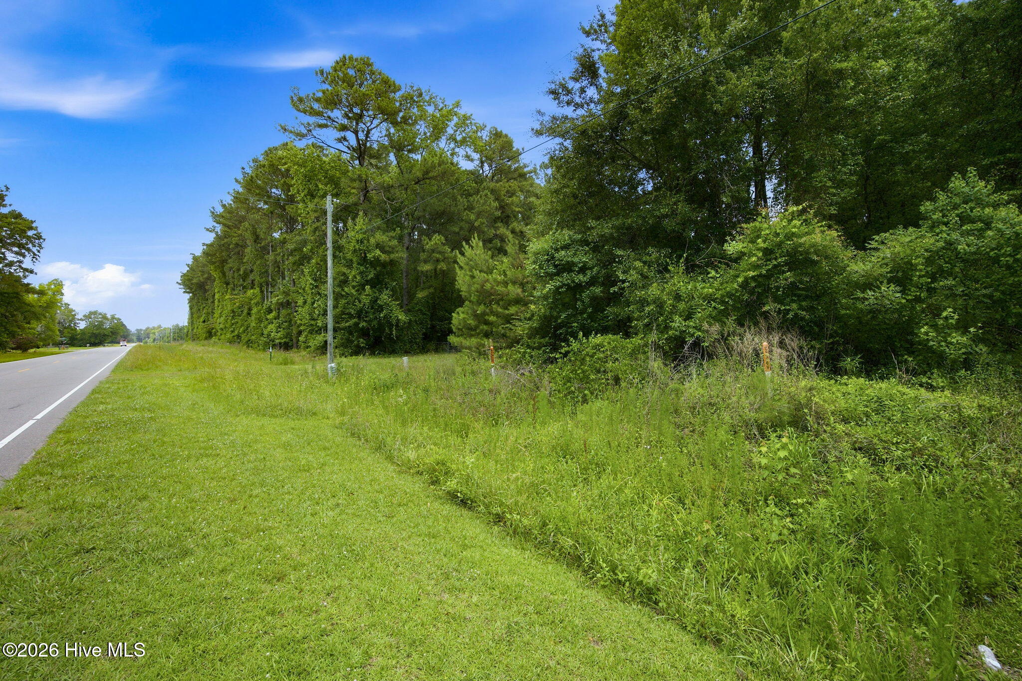 main property photo 8