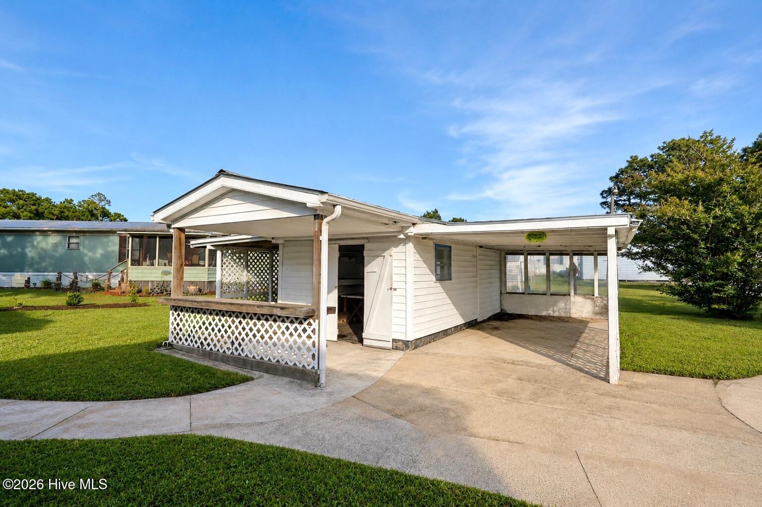 main property photo 24
