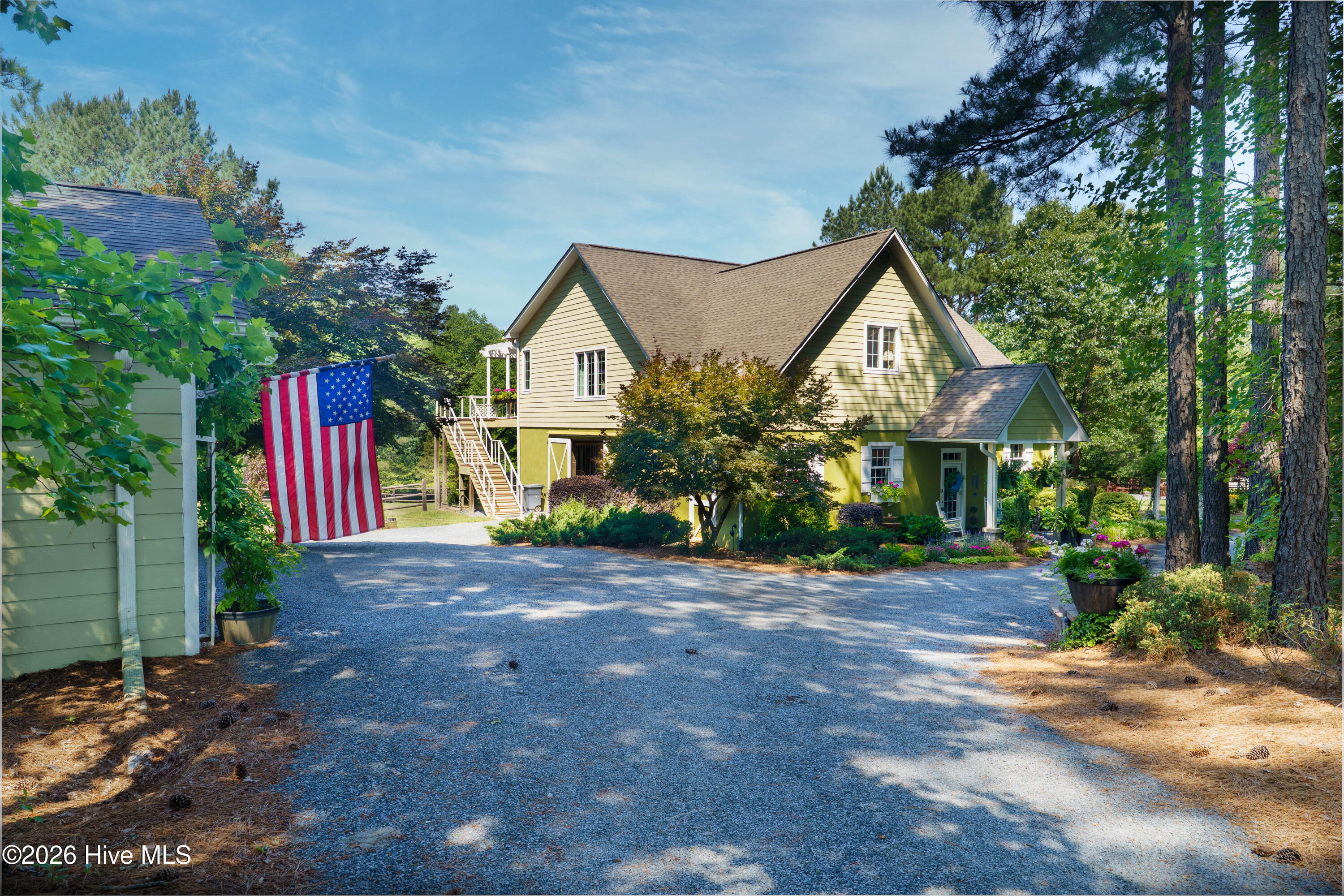 main property photo 57