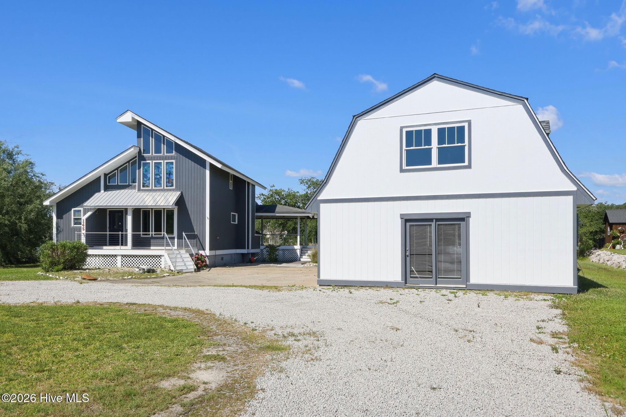 main property photo 51