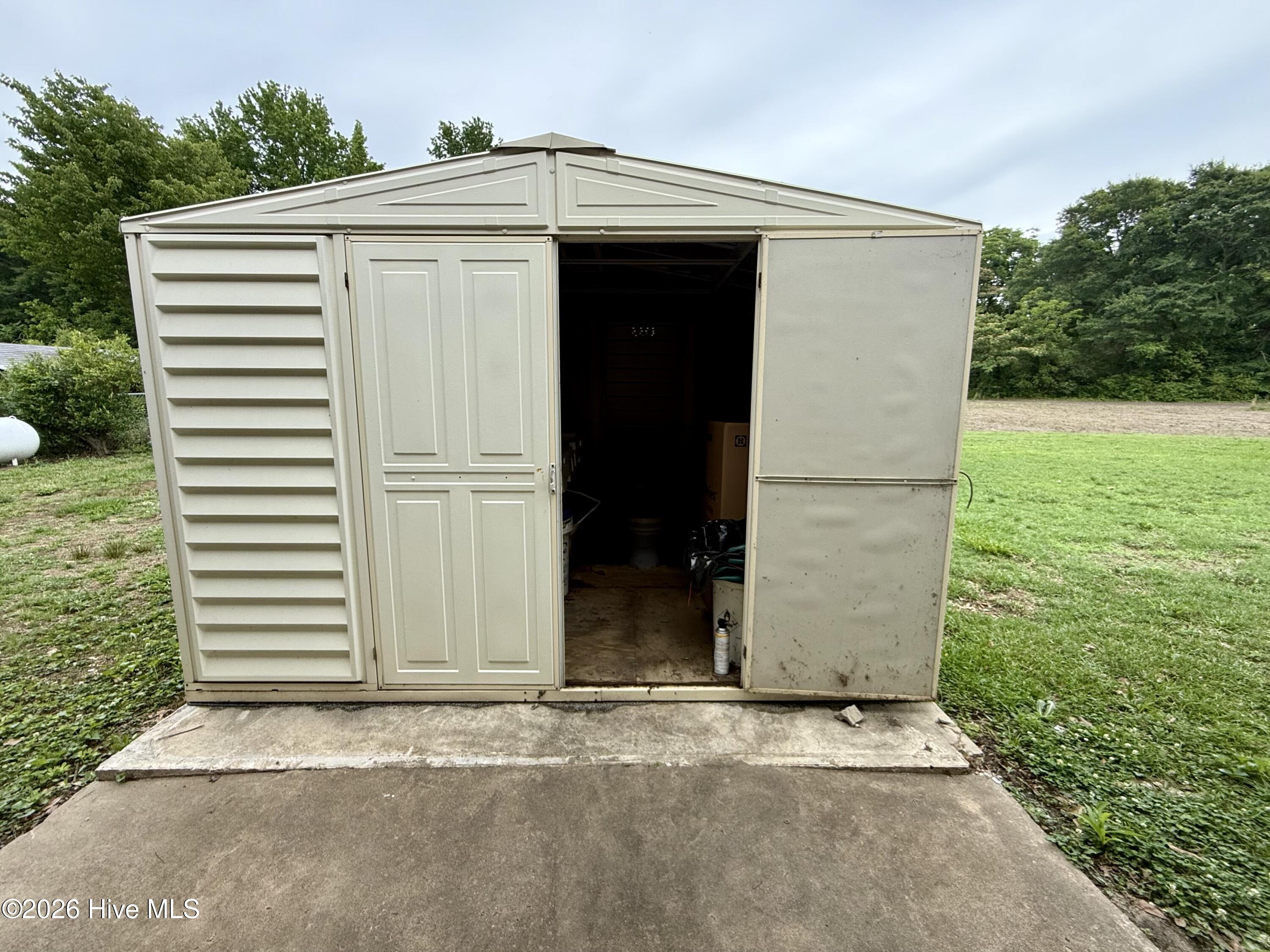 main property photo 73
