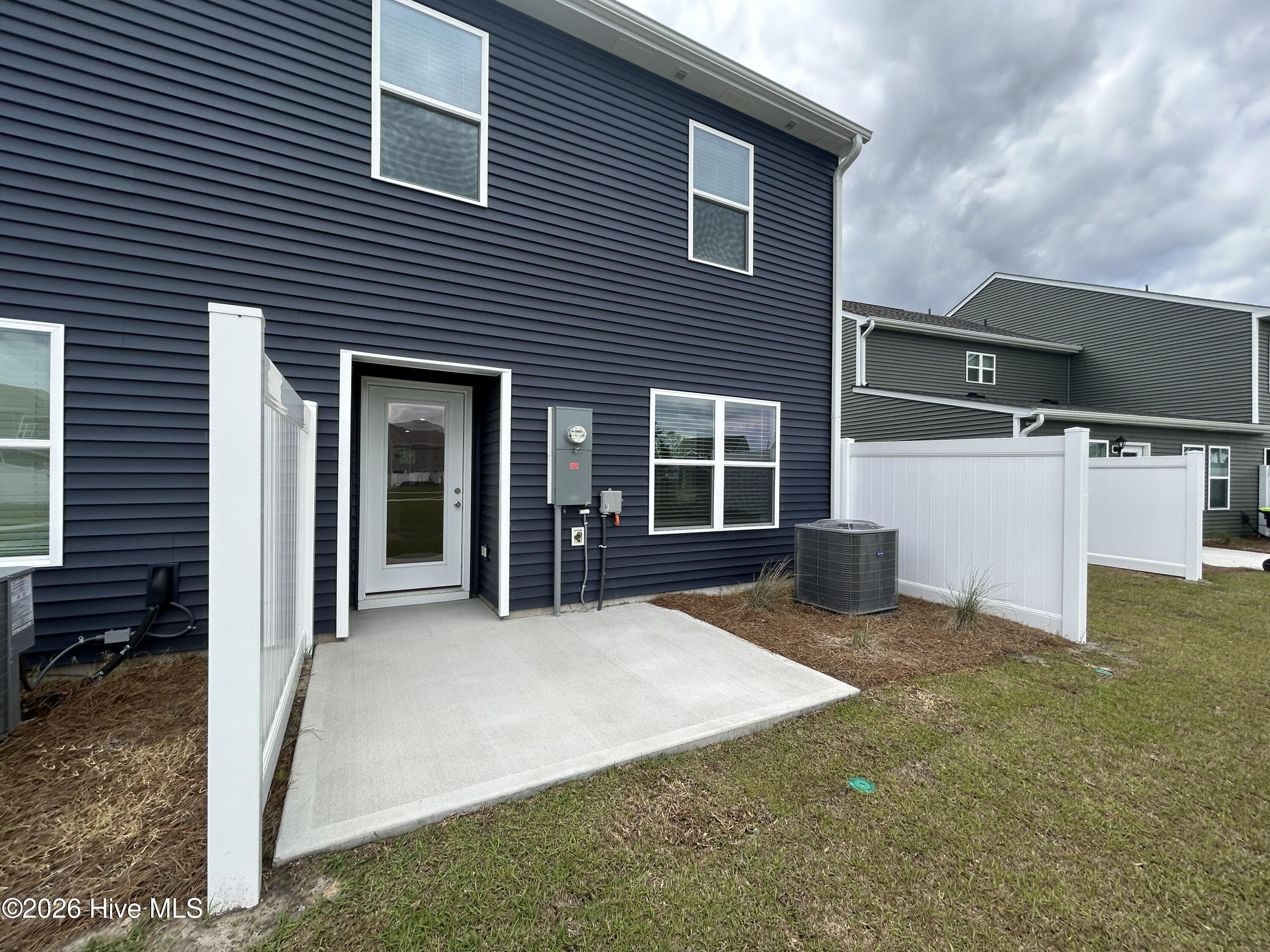 main property photo 26