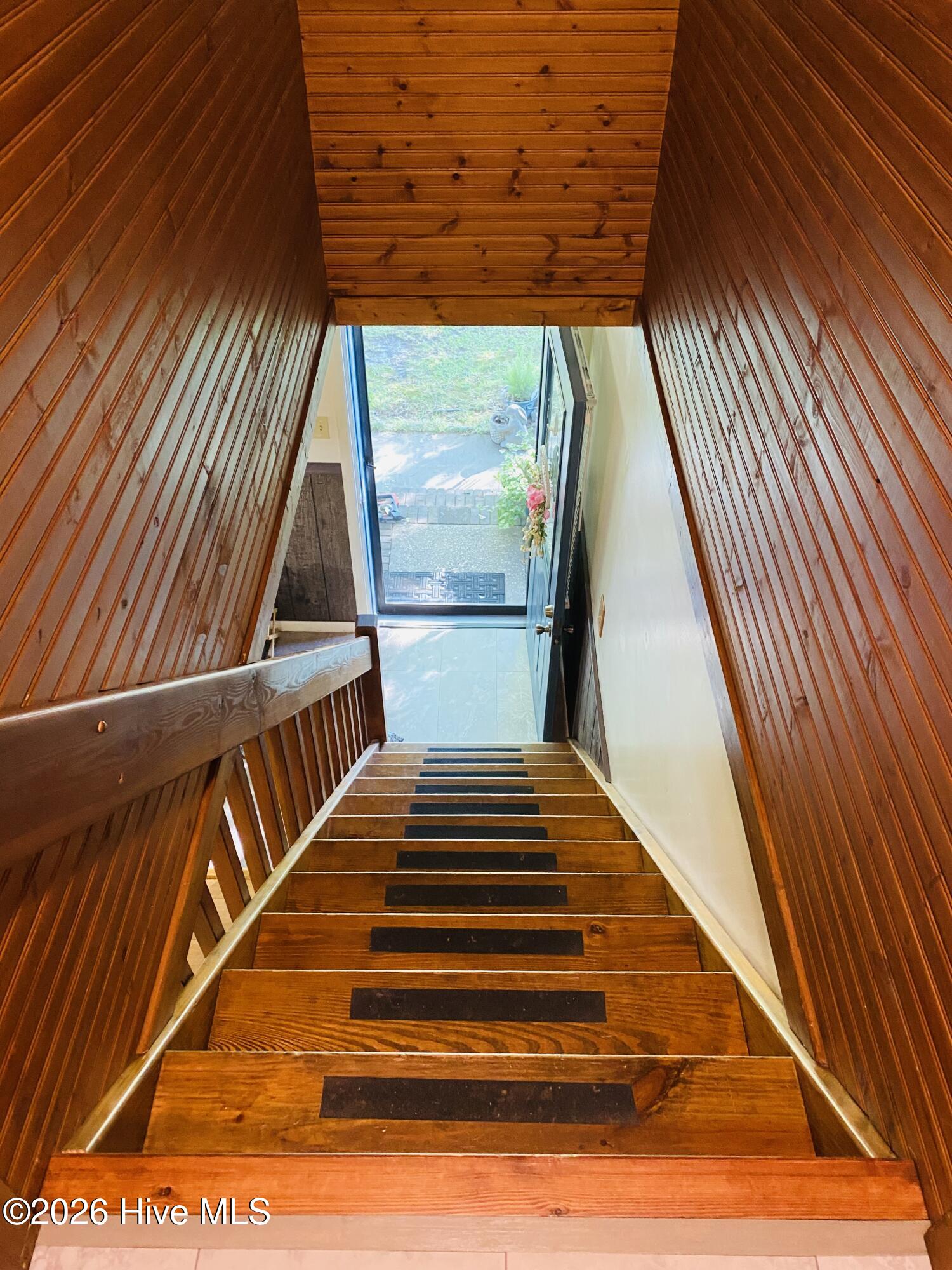 main property photo 44