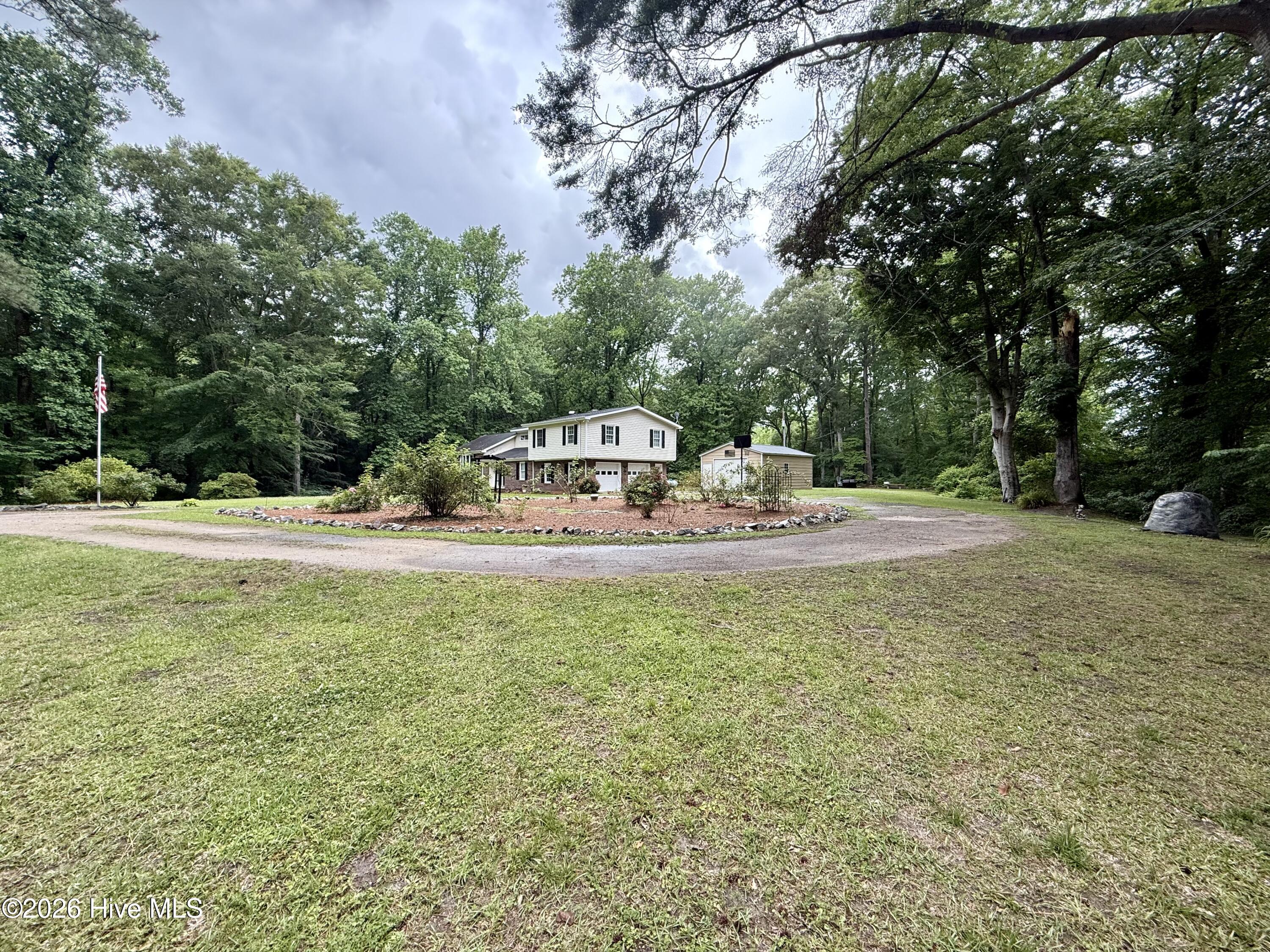 main property photo 7