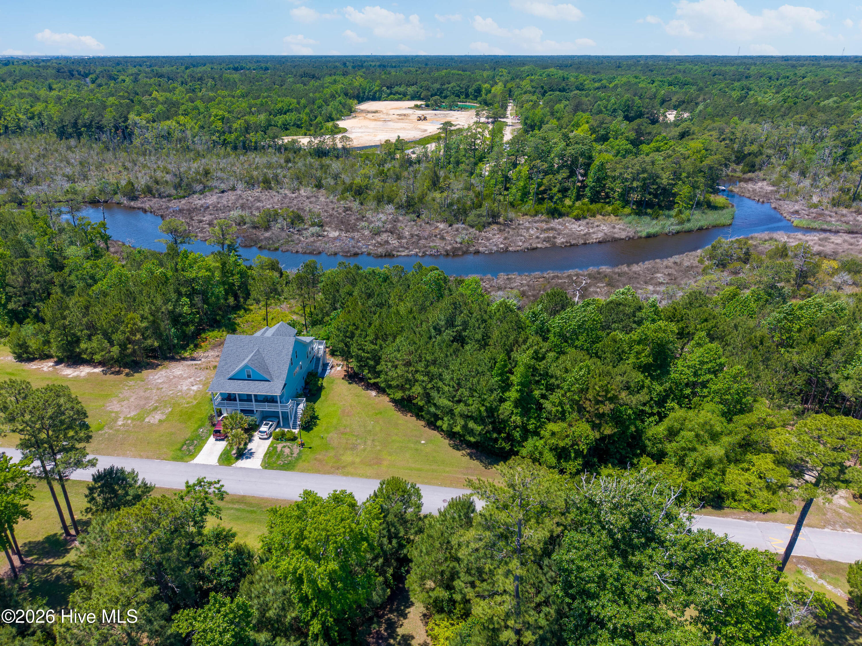 main property photo 8