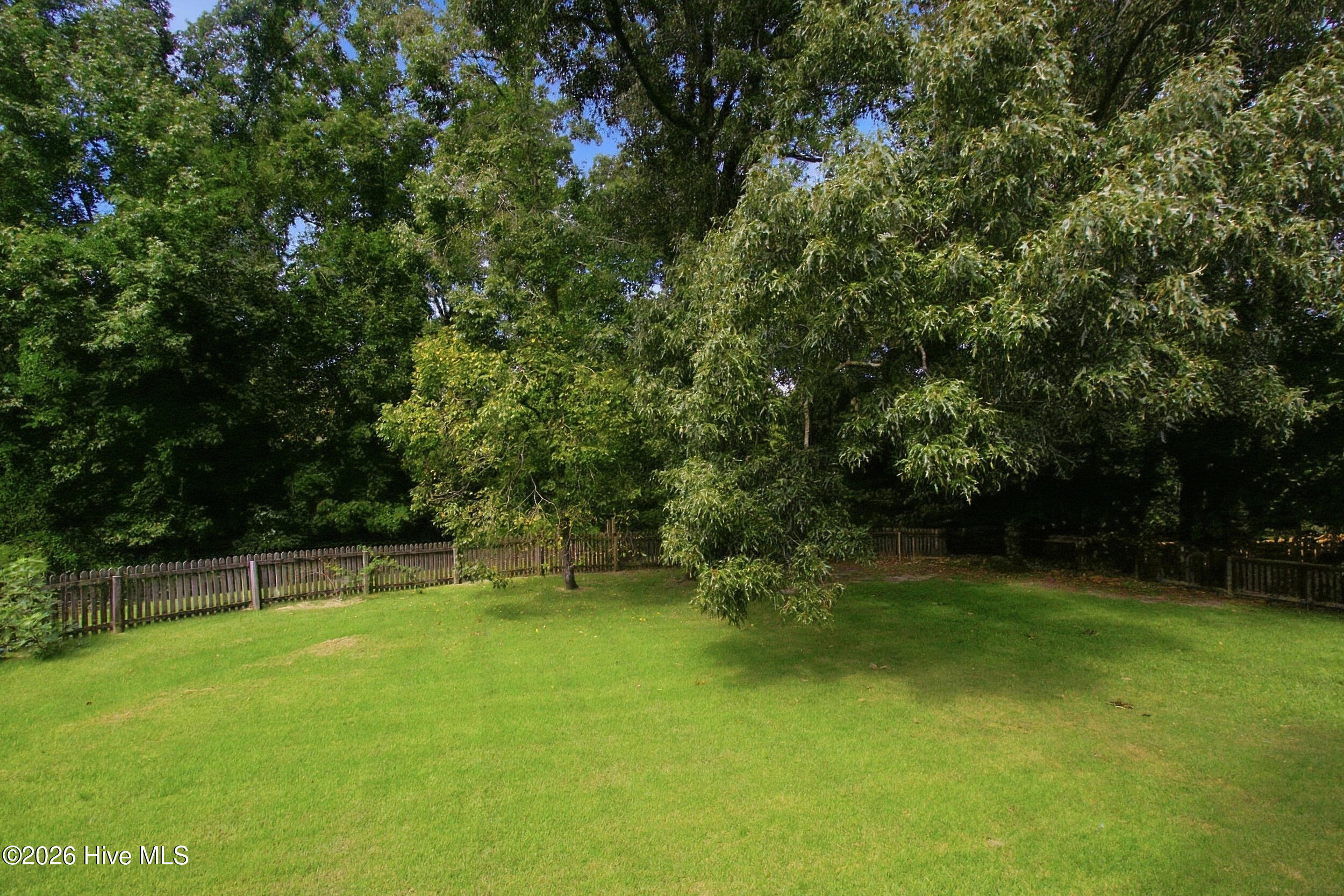 main property photo 59