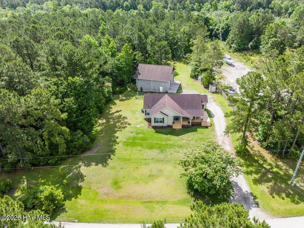 main property photo 28