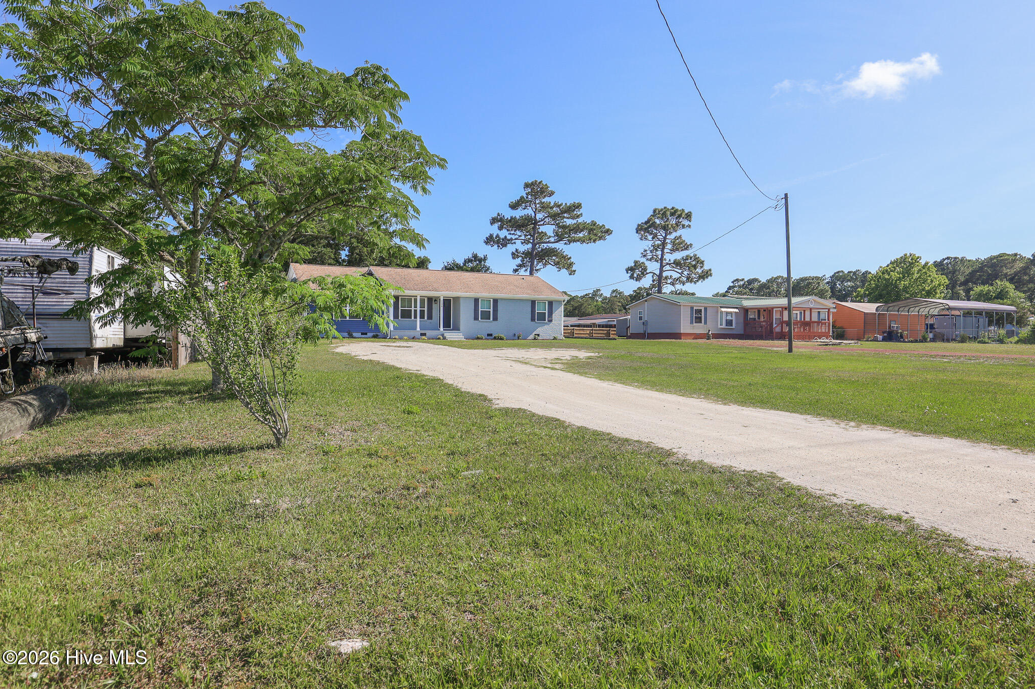 main property photo 32