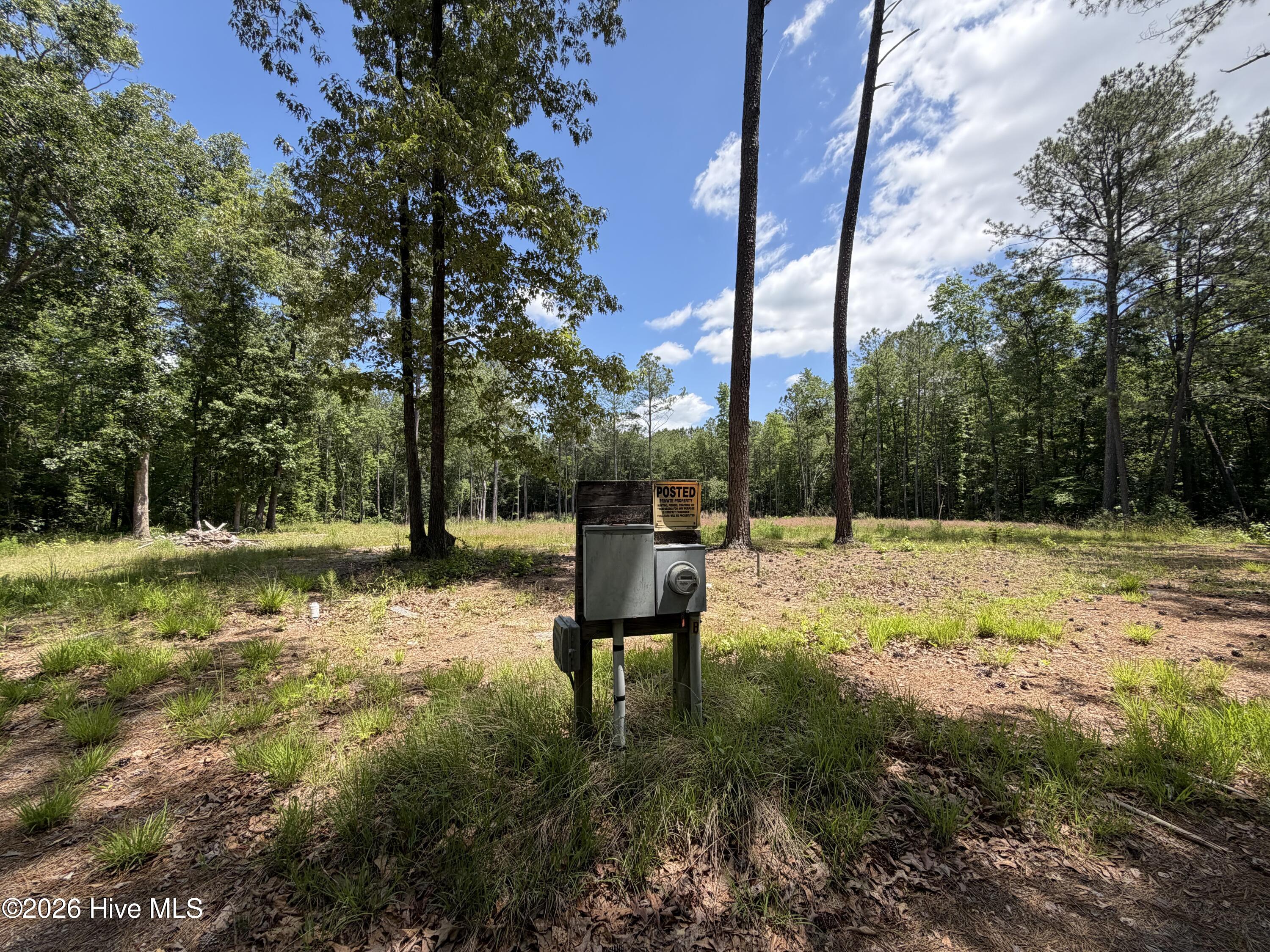 main property photo 11