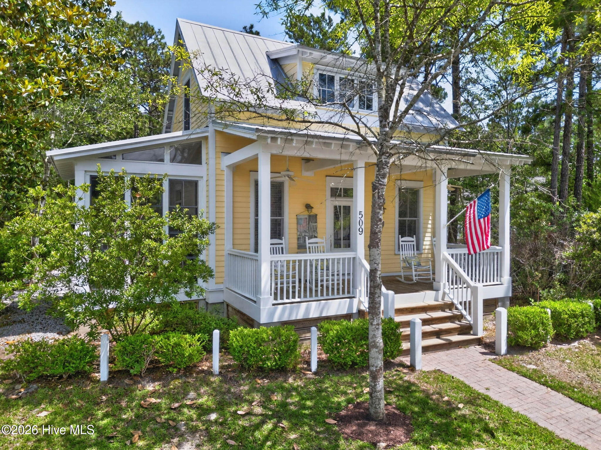 main property photo 26