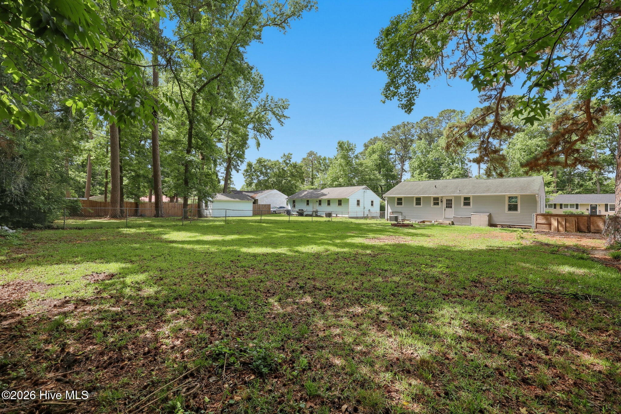 main property photo 31