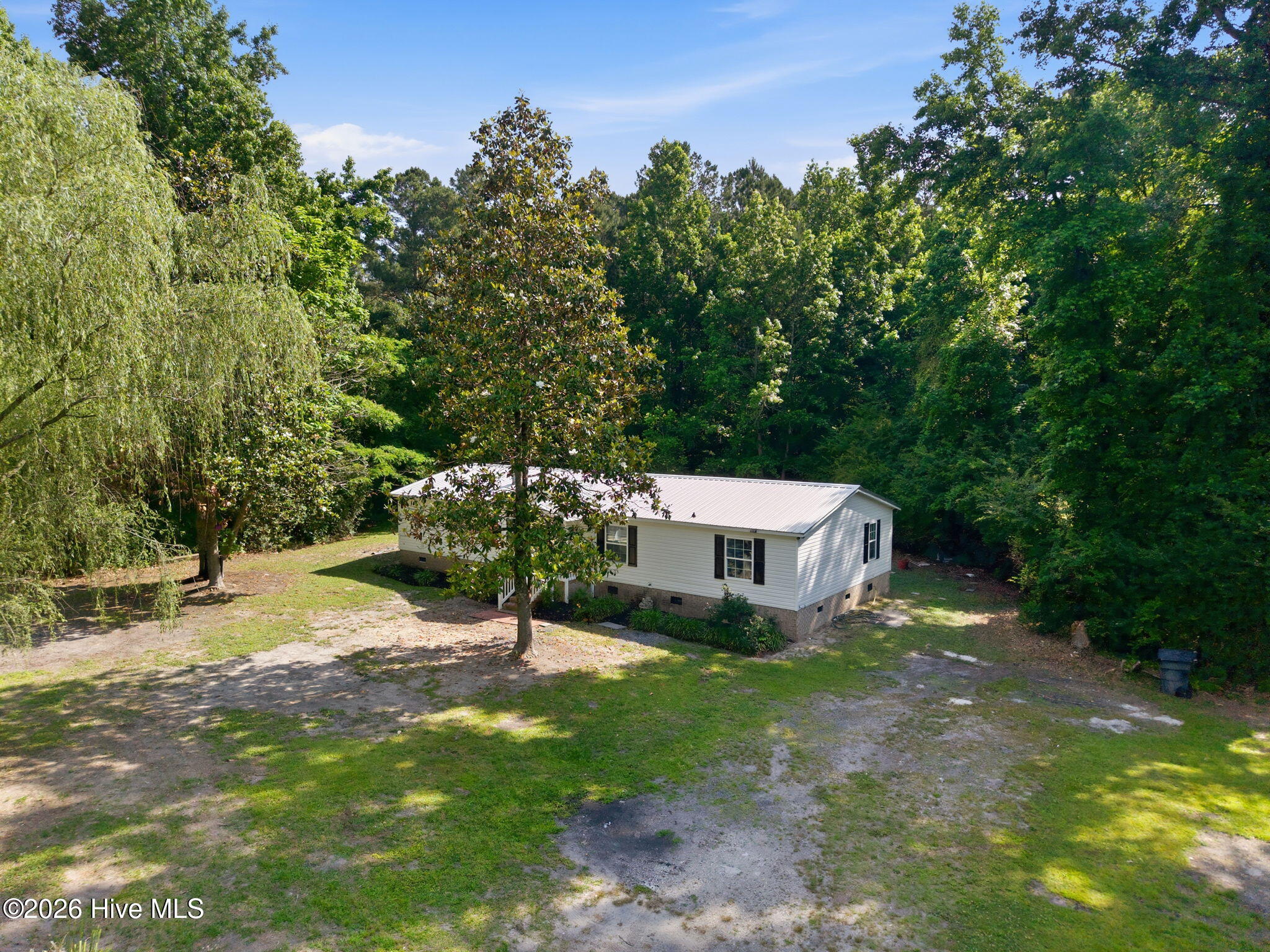 main property photo 20