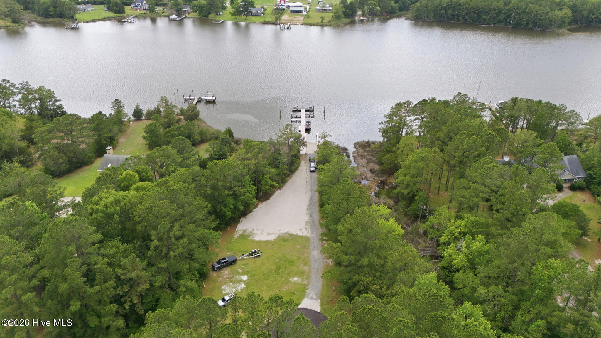 main property photo 74