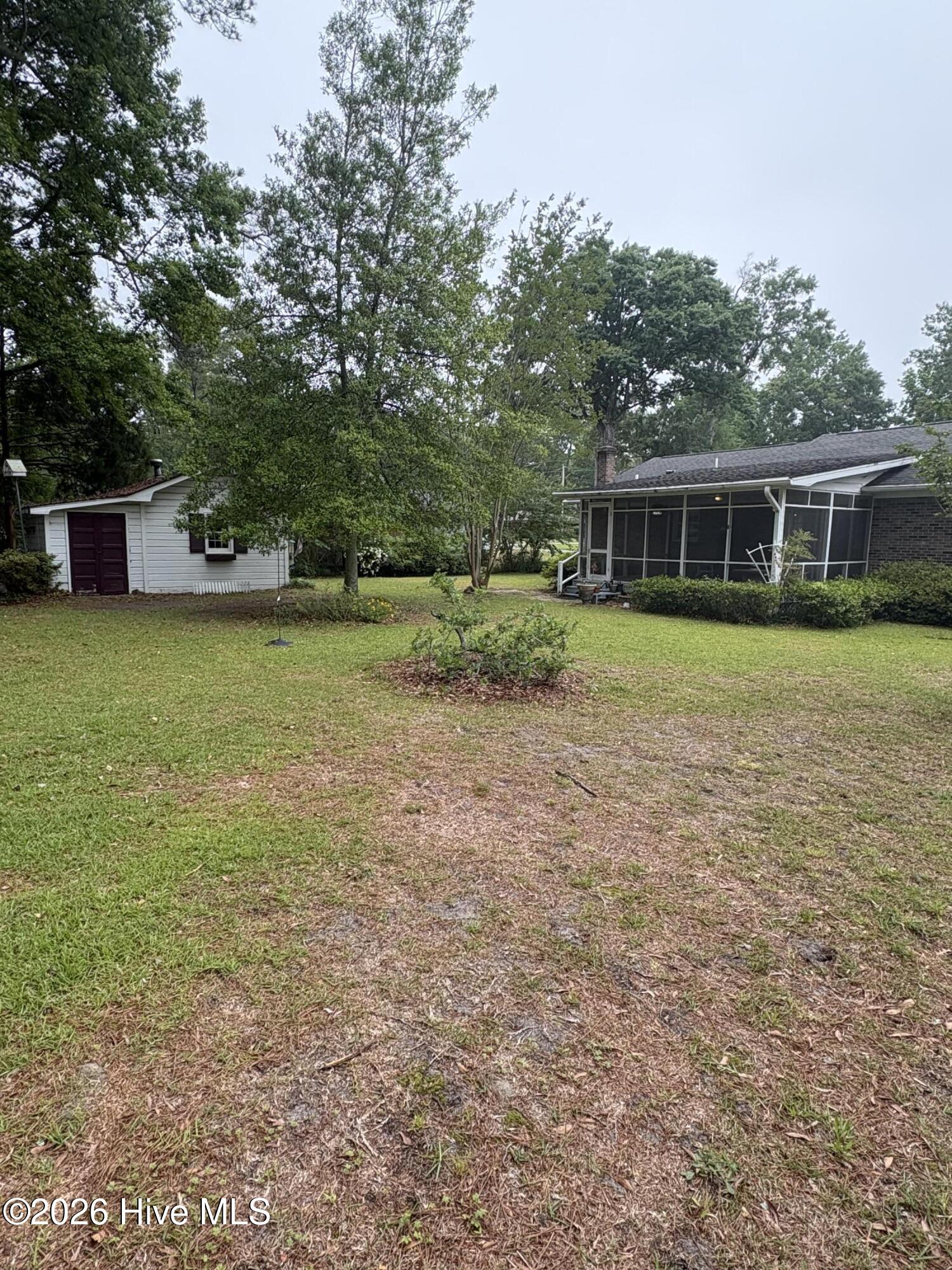 main property photo 33