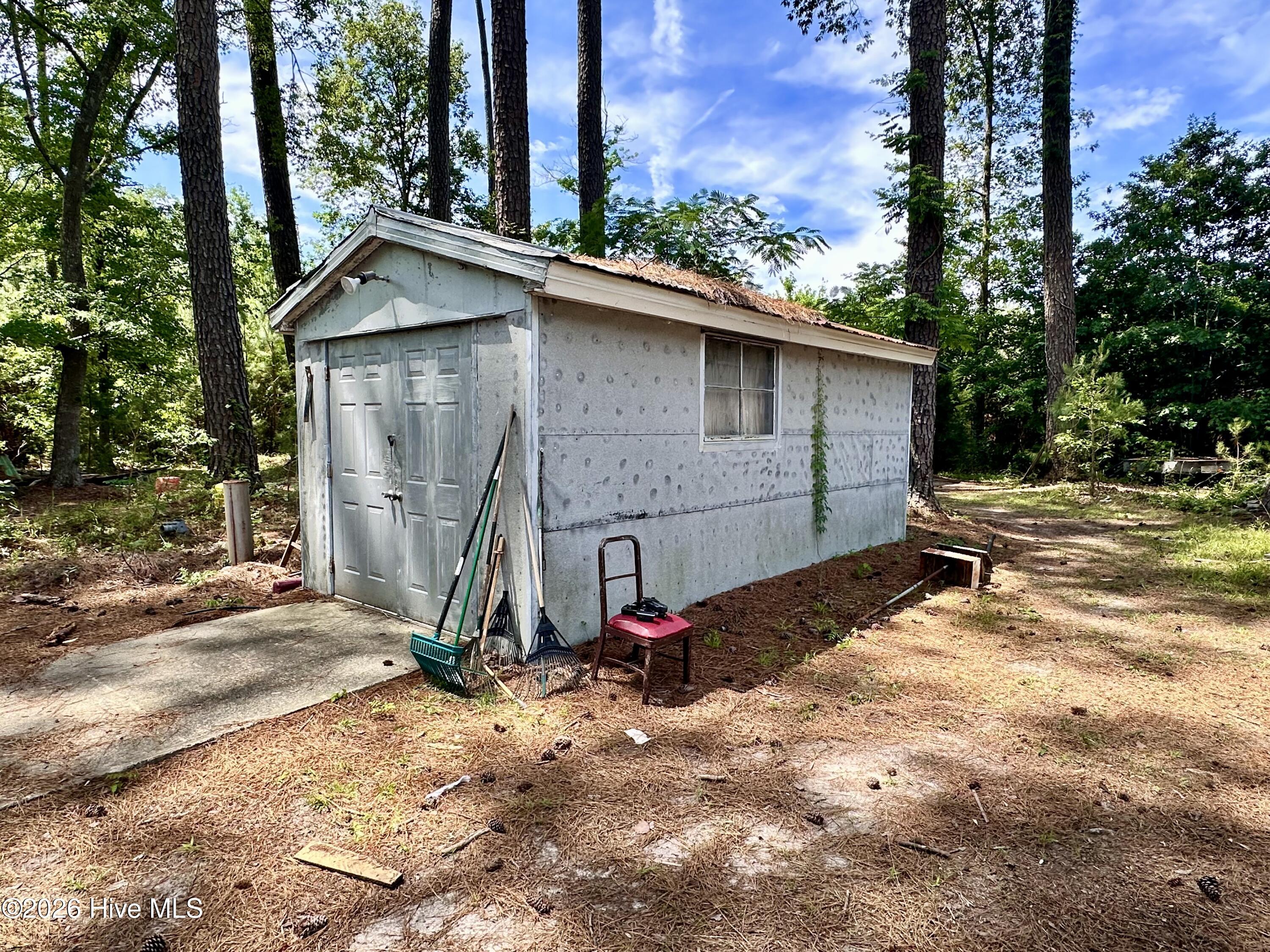 main property photo 10