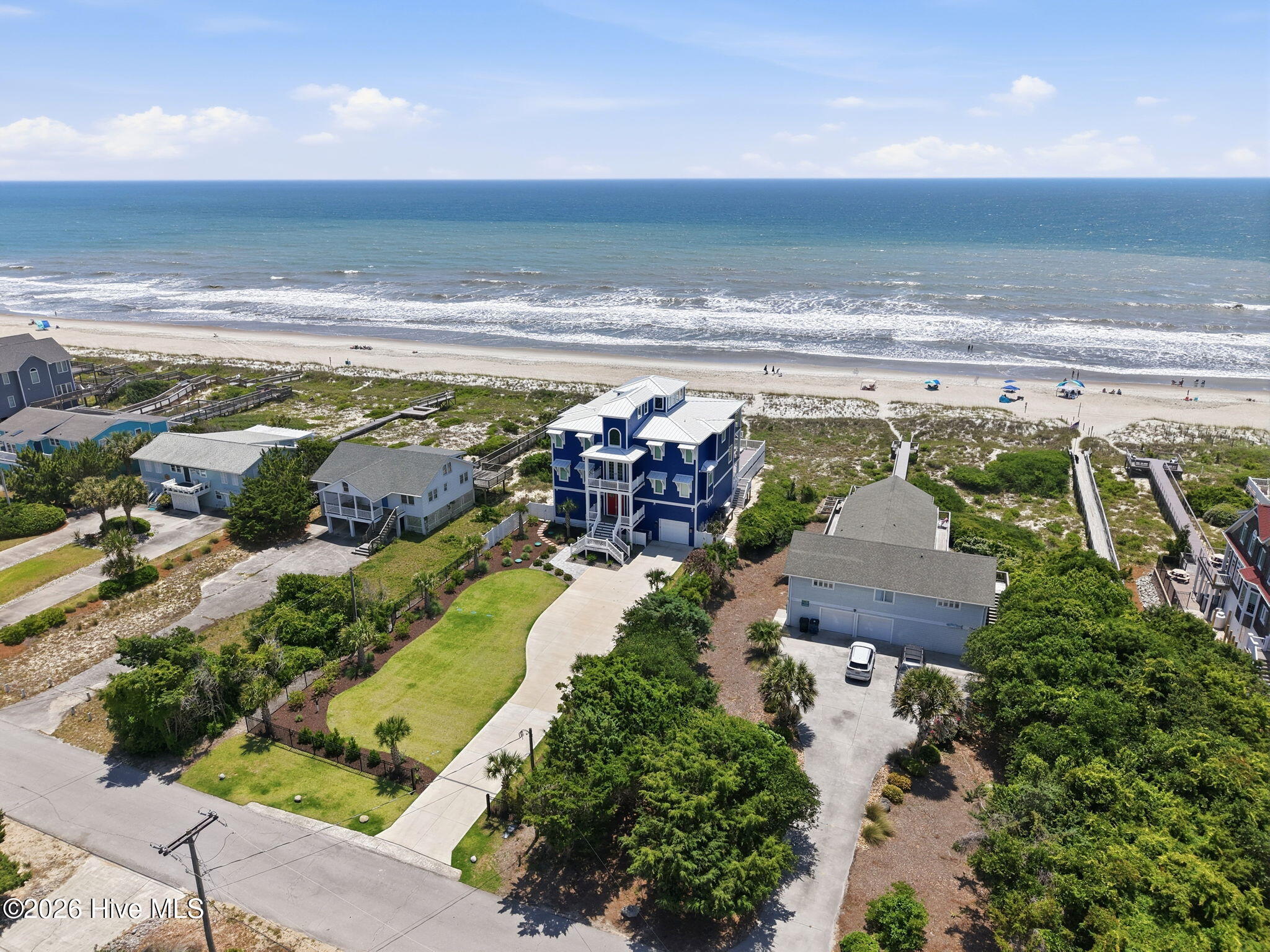 main property photo 14