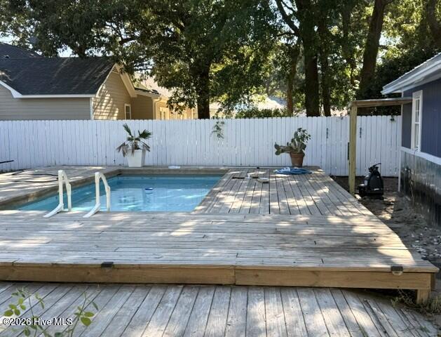 main property photo 28