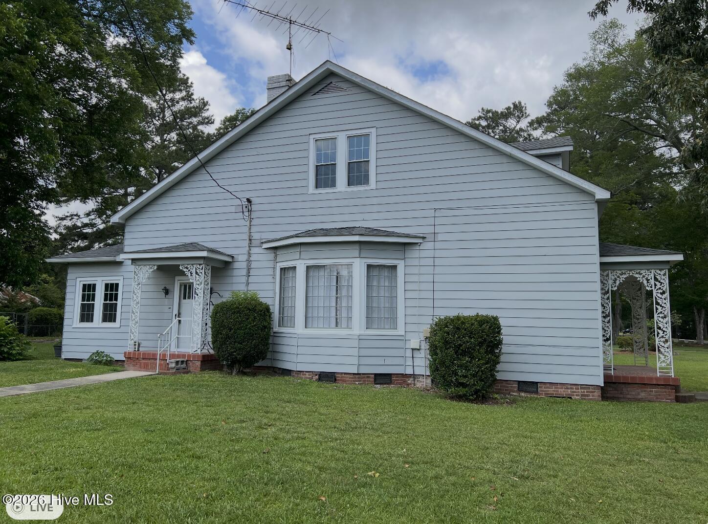 main property photo 14