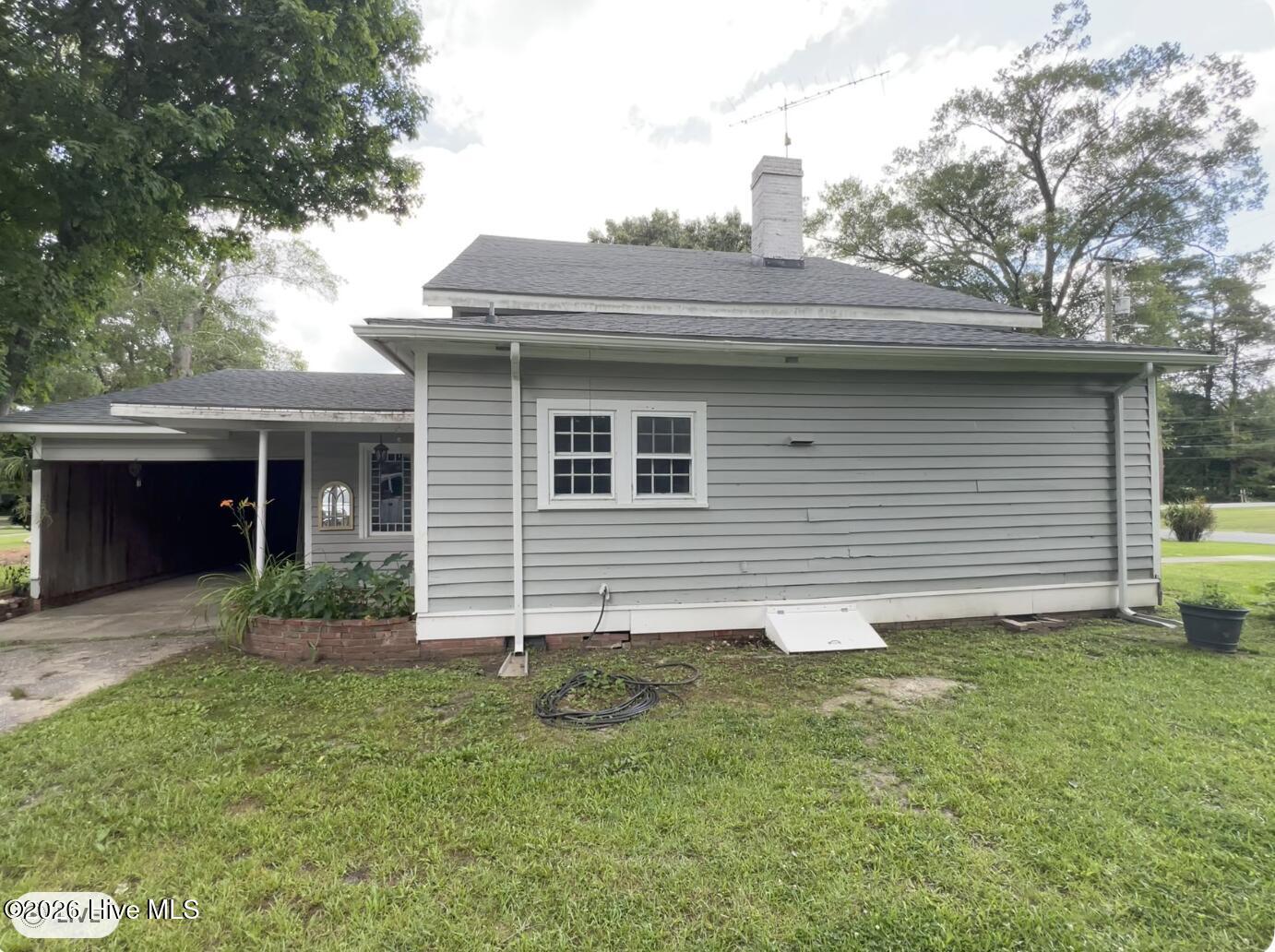 main property photo 19