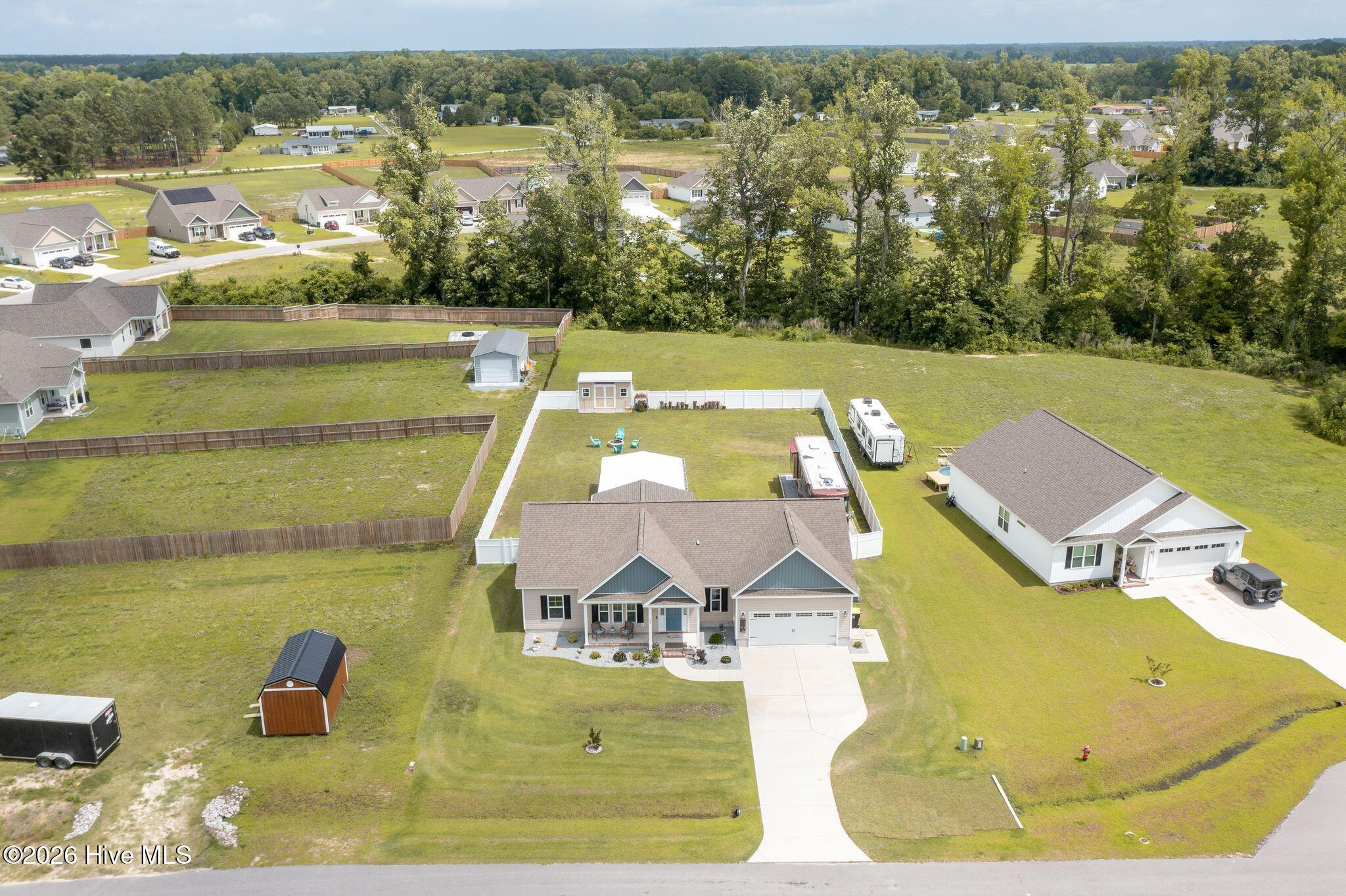 main property photo 34