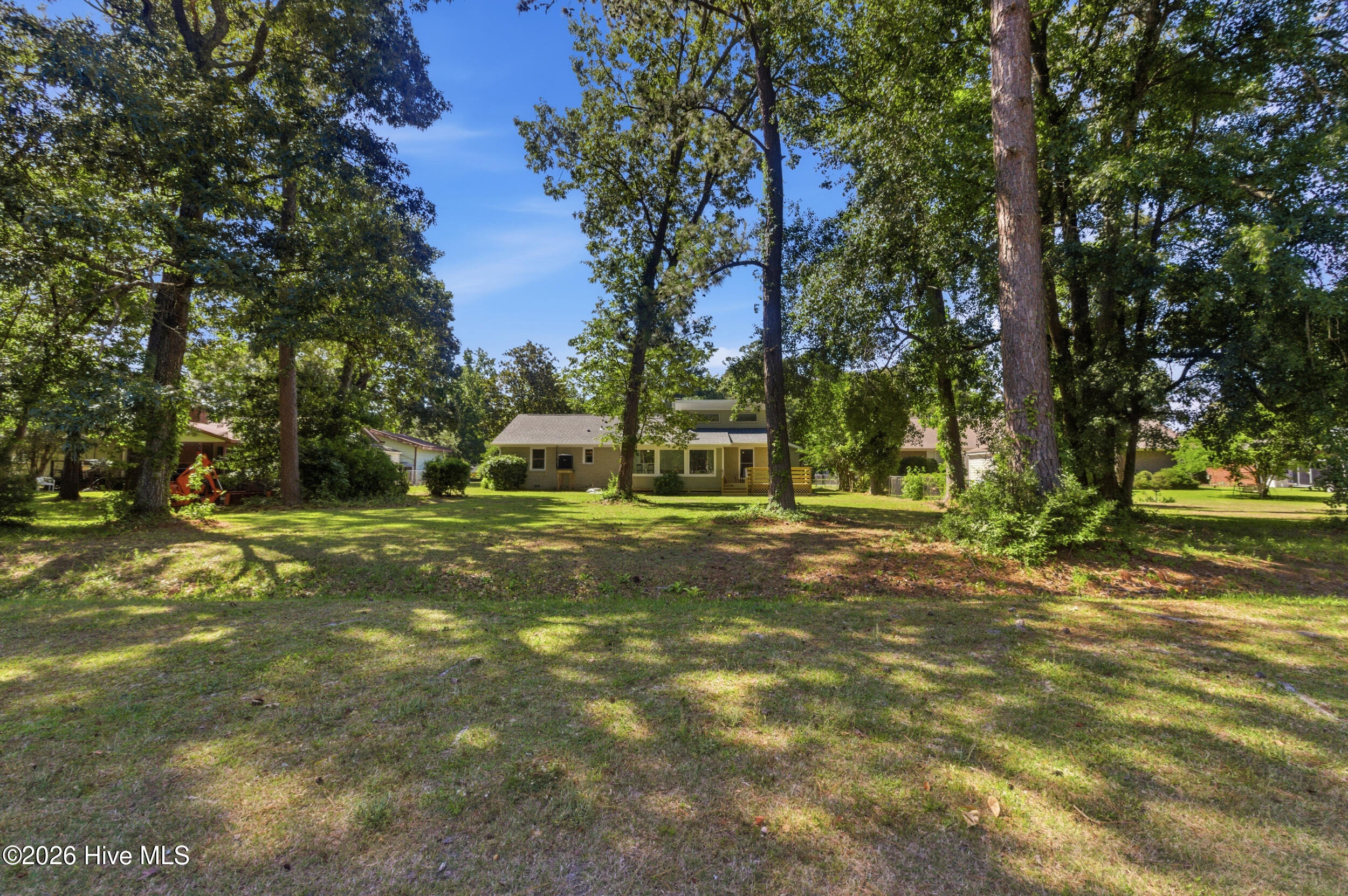 main property photo 33