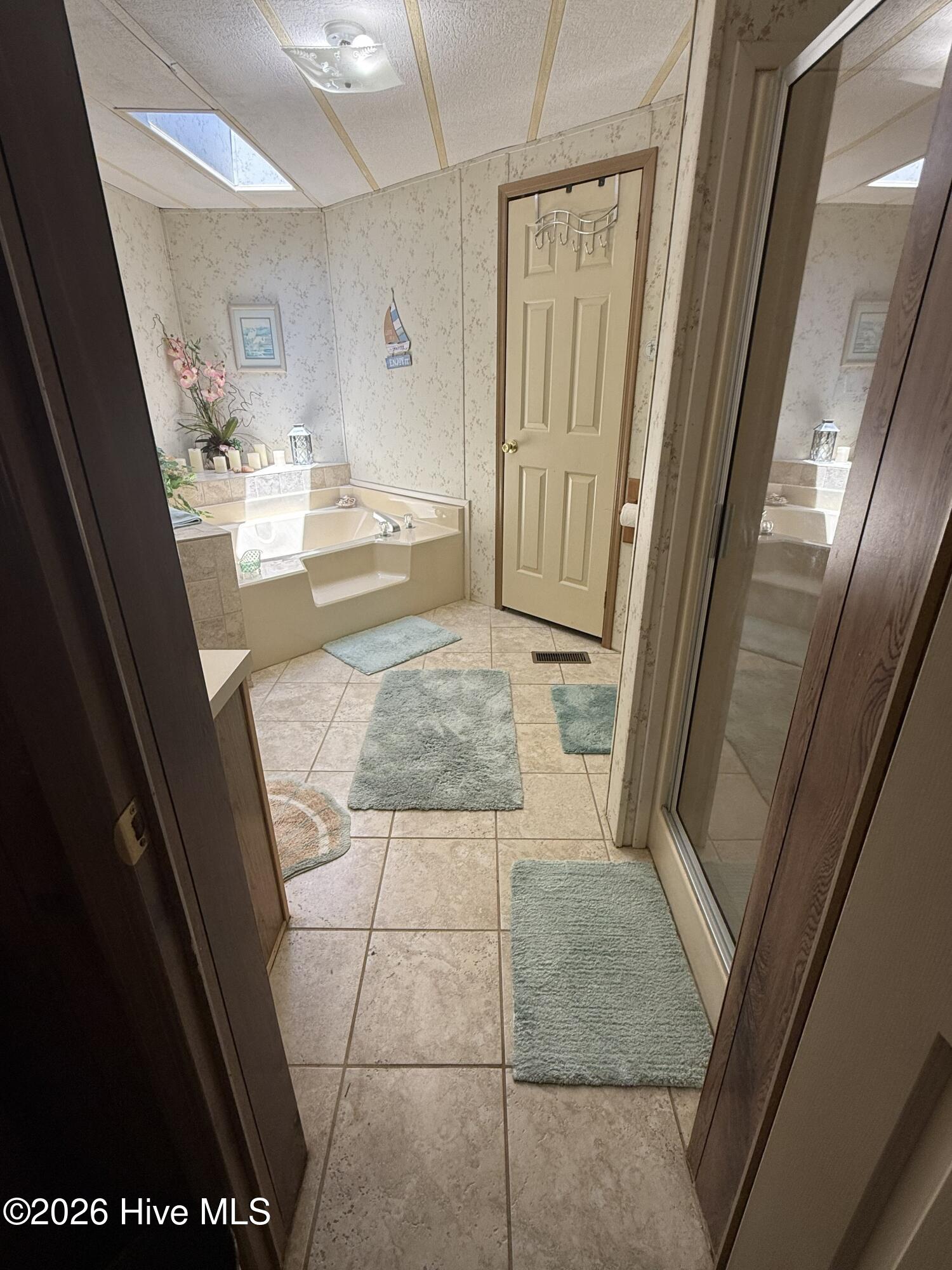 main property photo 56