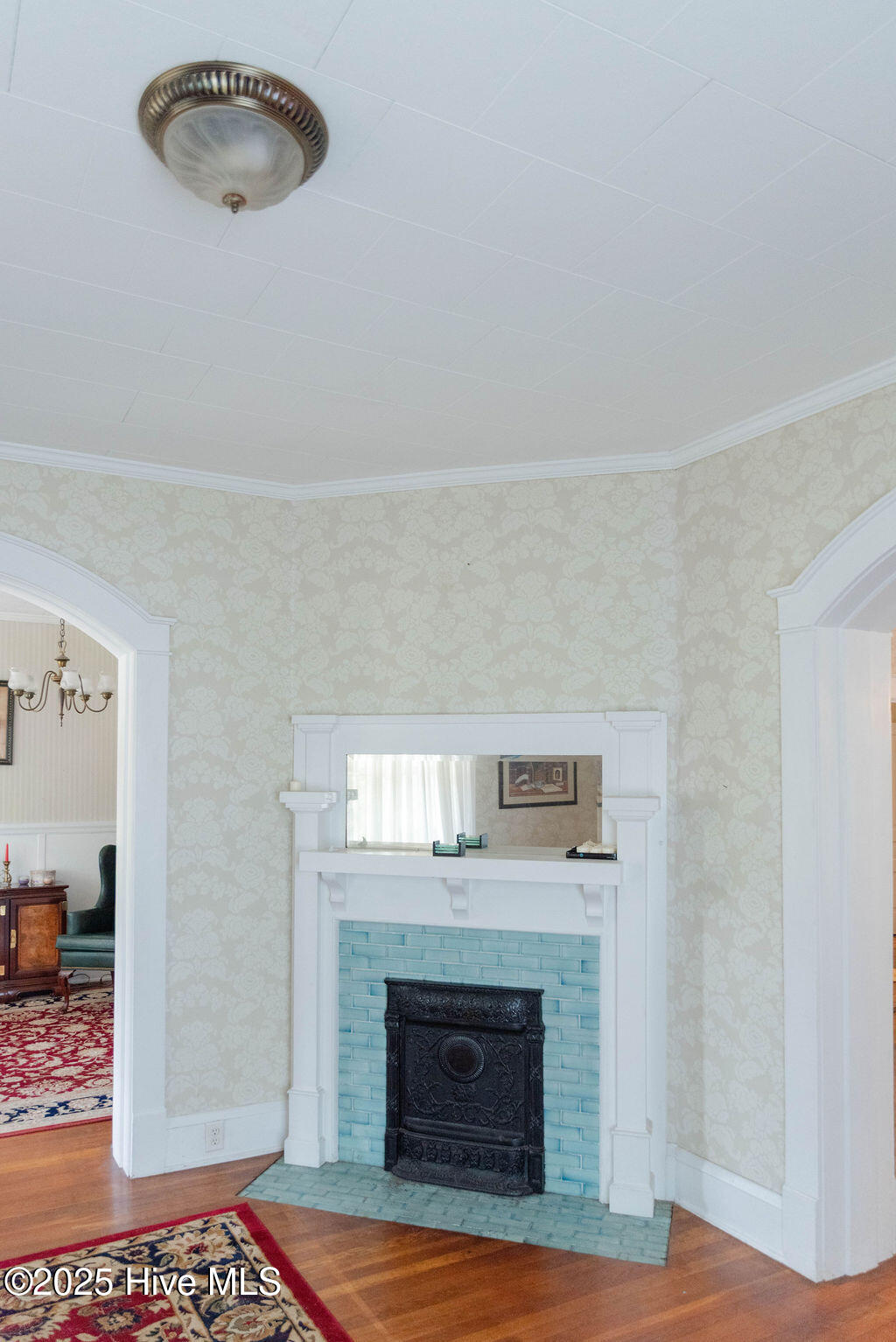 main property photo 11