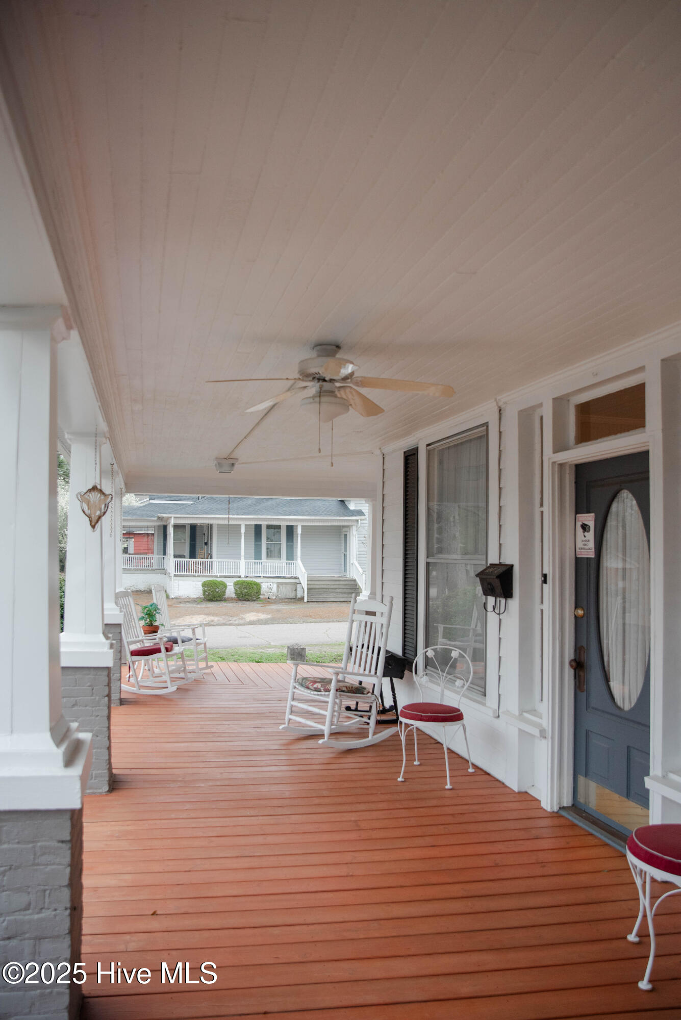 main property photo 41