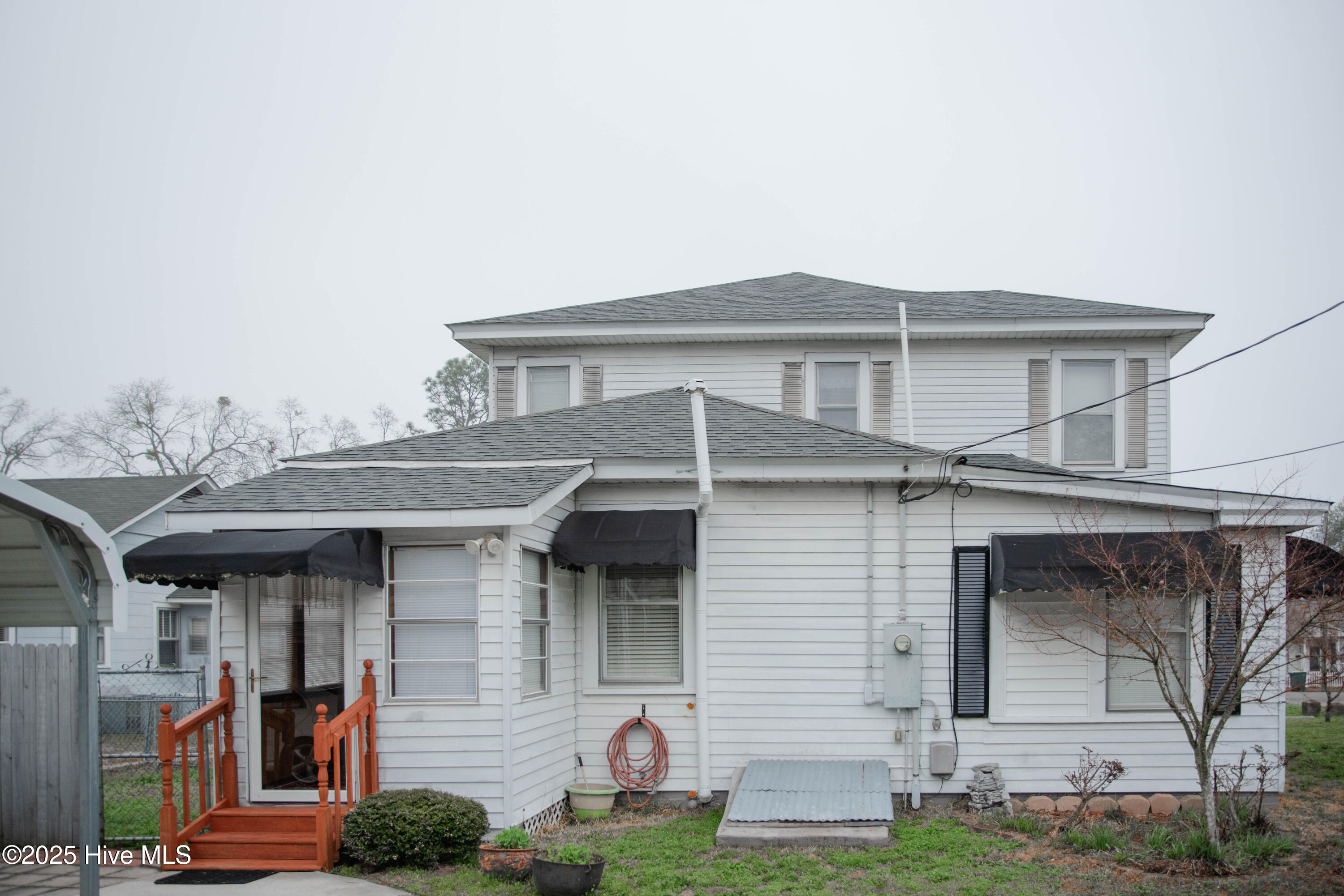 main property photo 47