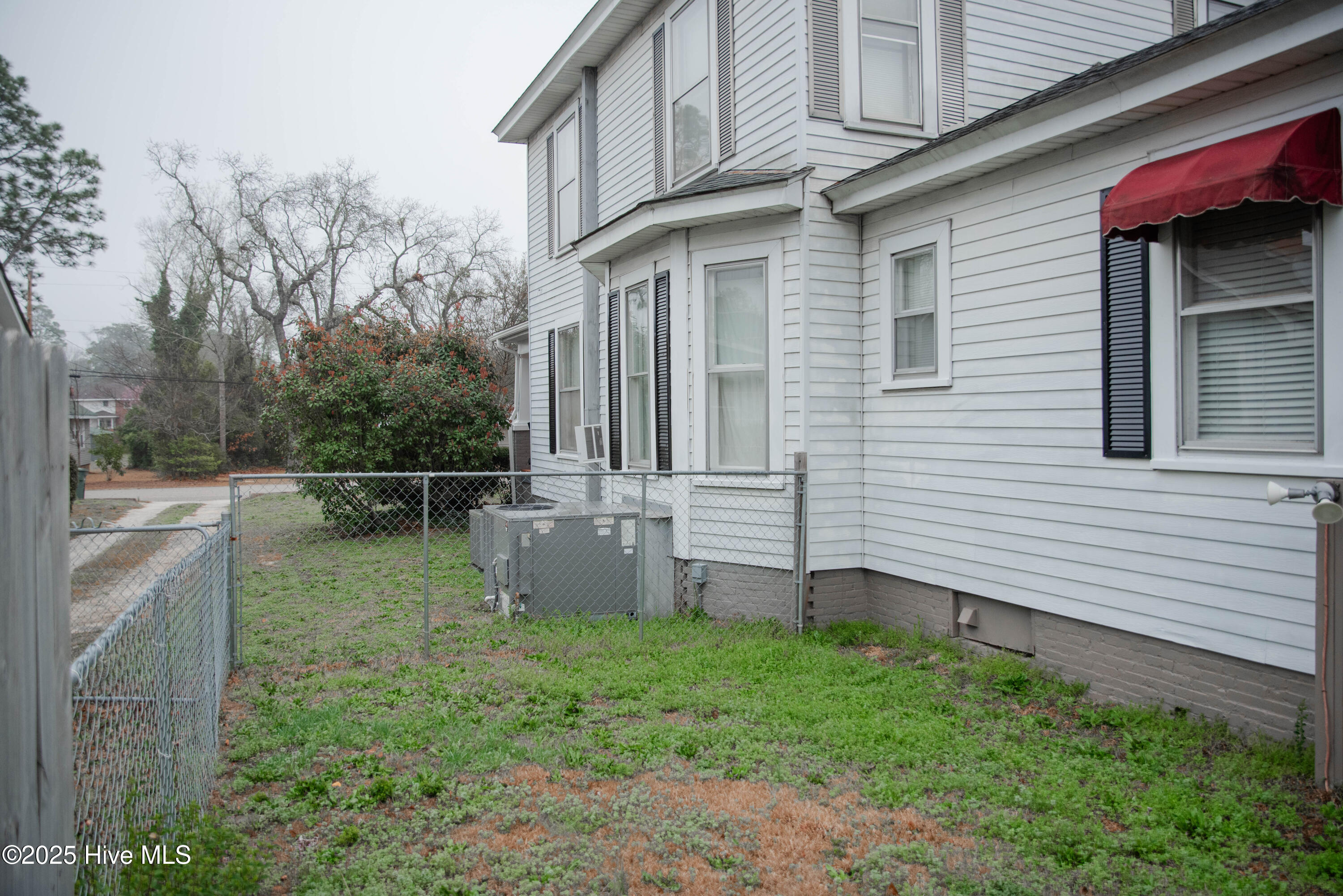 main property photo 49