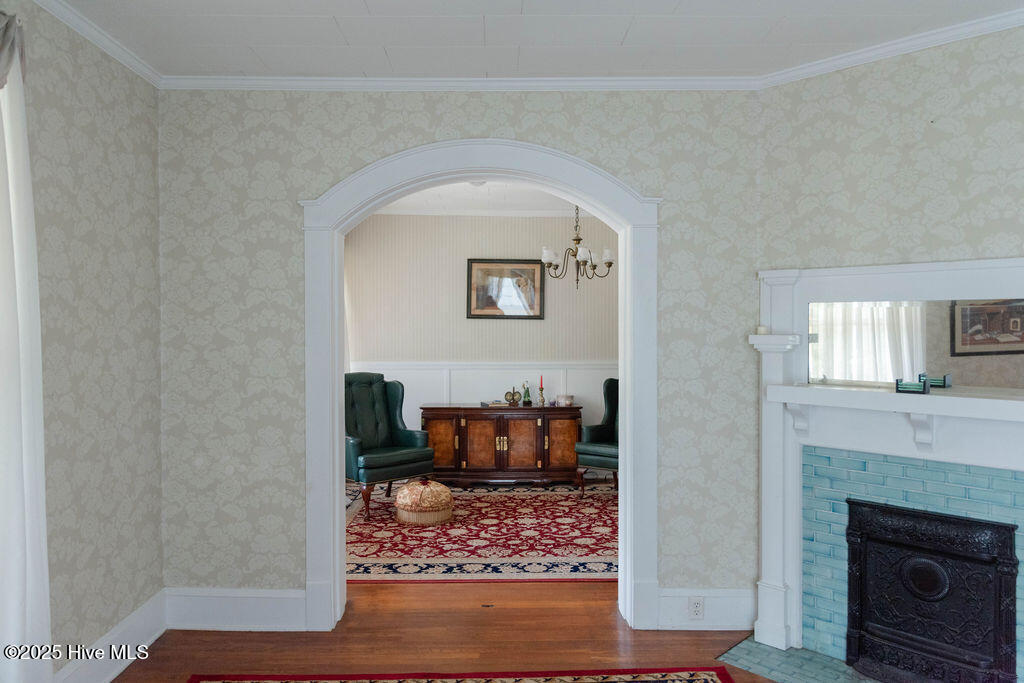 main property photo 9