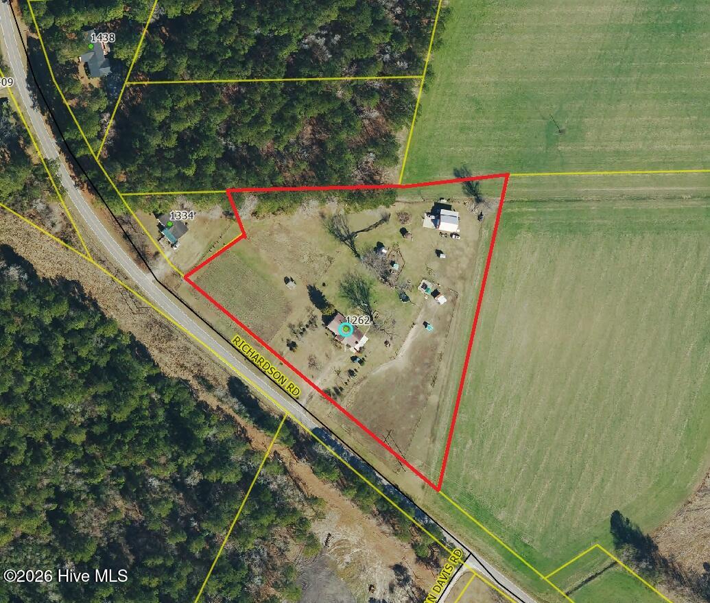 main property photo 45