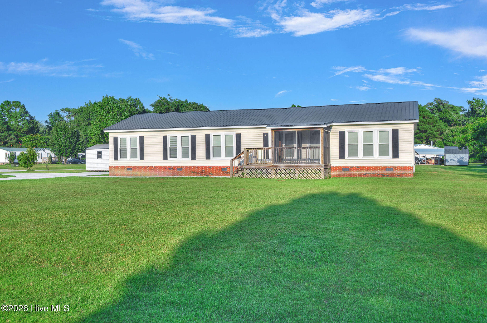 main property photo 59