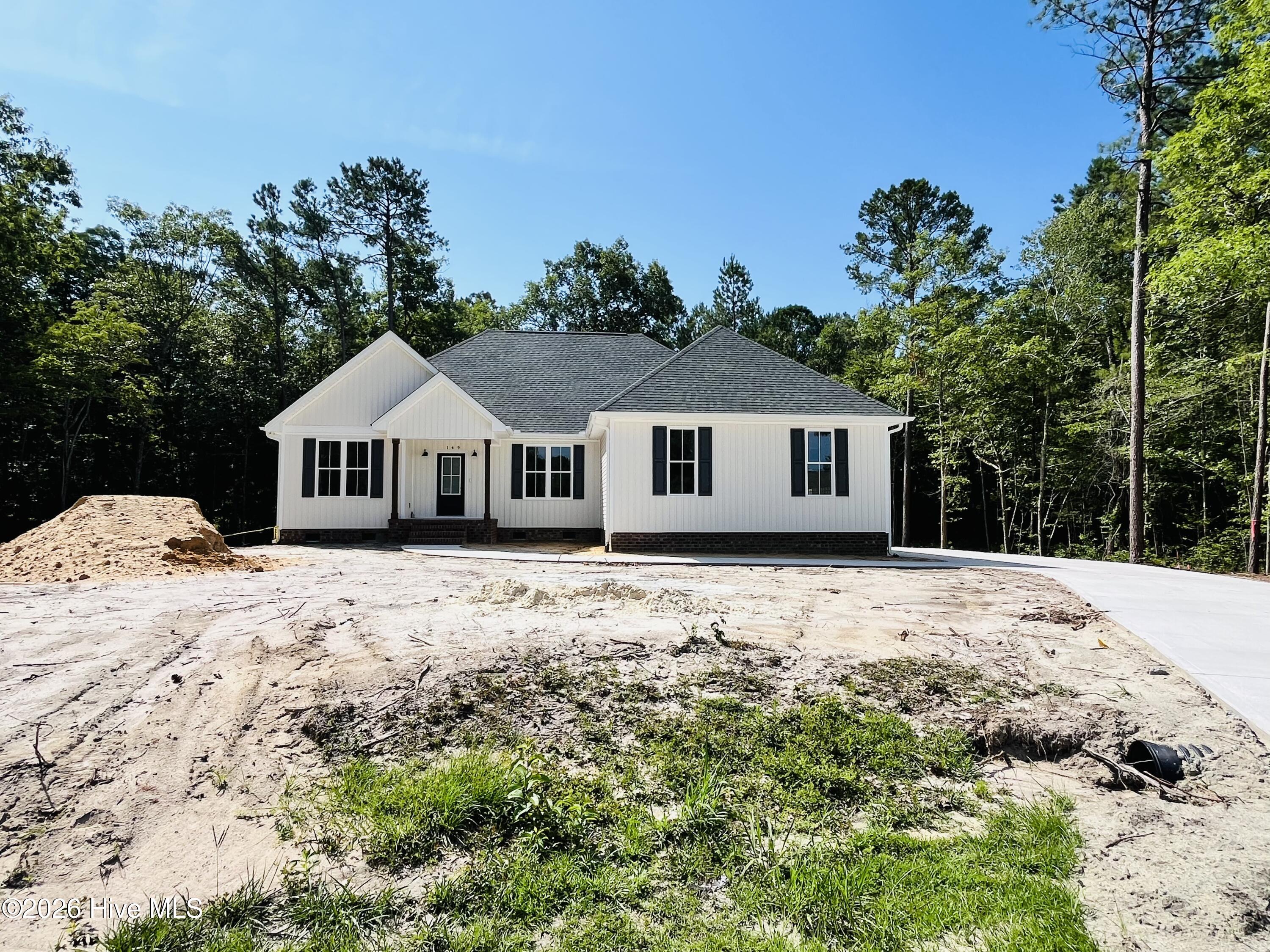main property photo 32