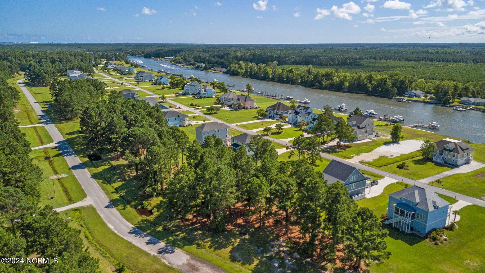 main property photo 27