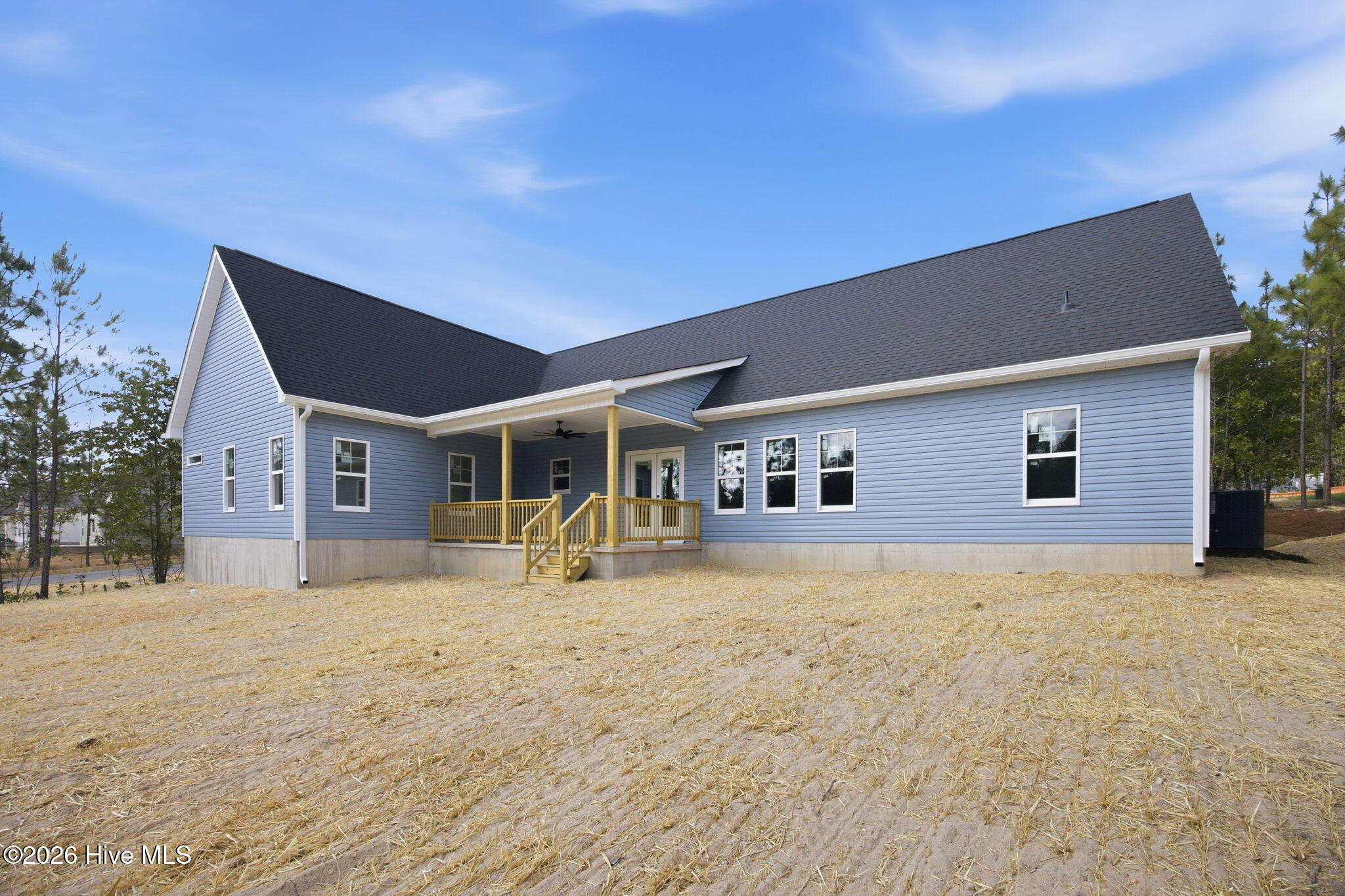 main property photo 14